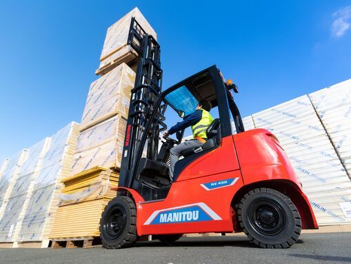 applicationelectricforklifttruckme430liftrangemanitou008.jpg
