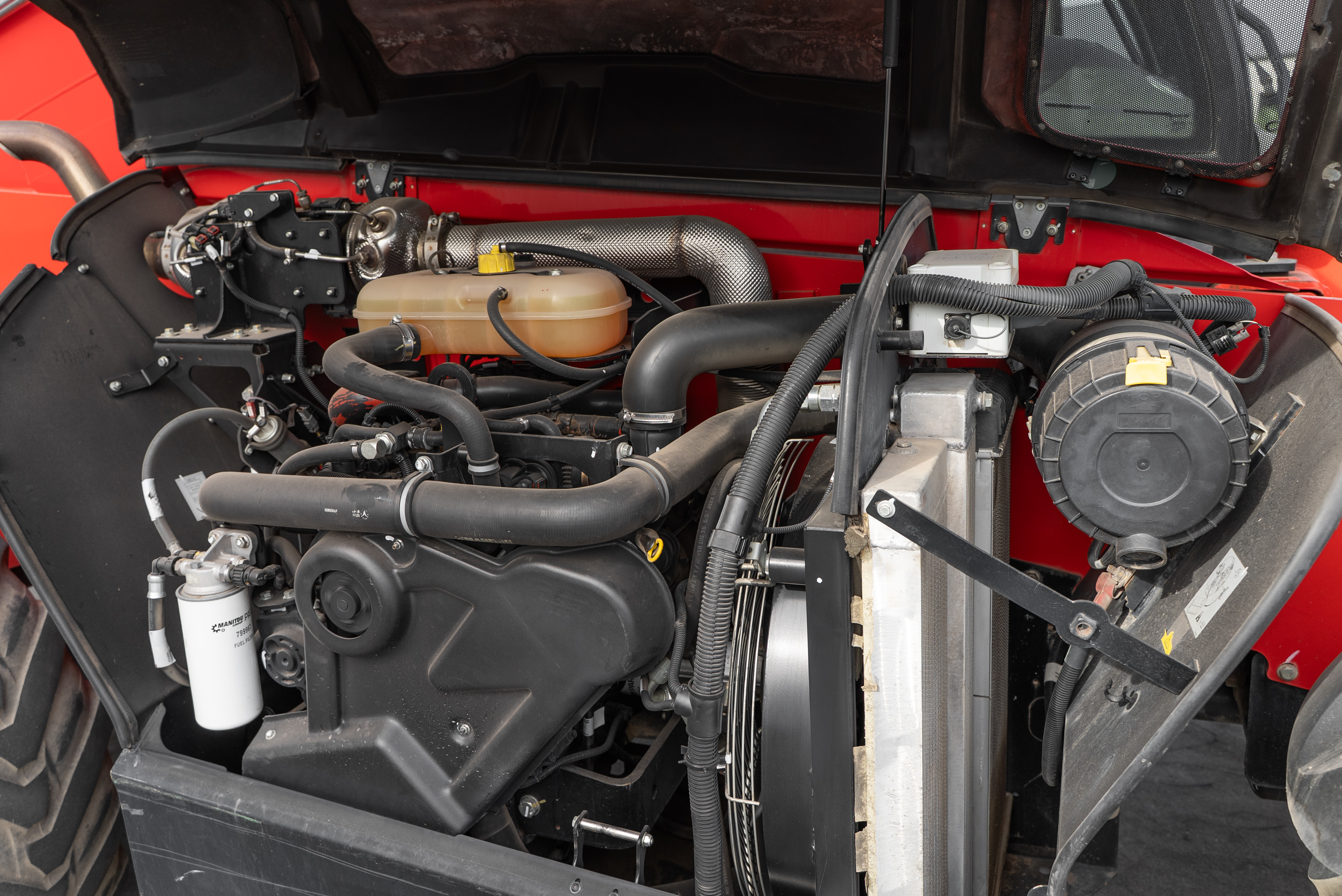 MT 1840 EASY 75D ST5 S1 - Engine
