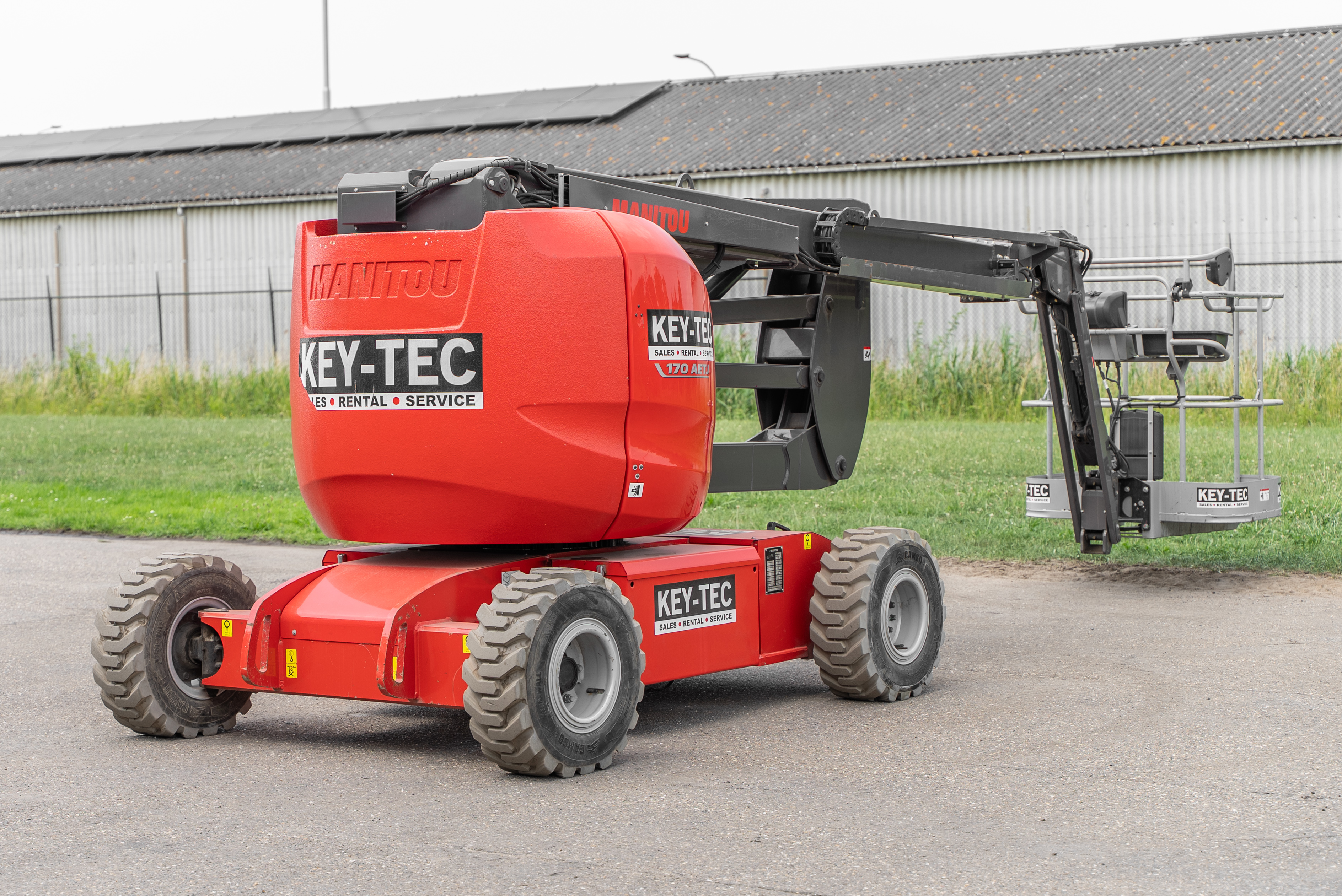 AETJL 170 - Back right