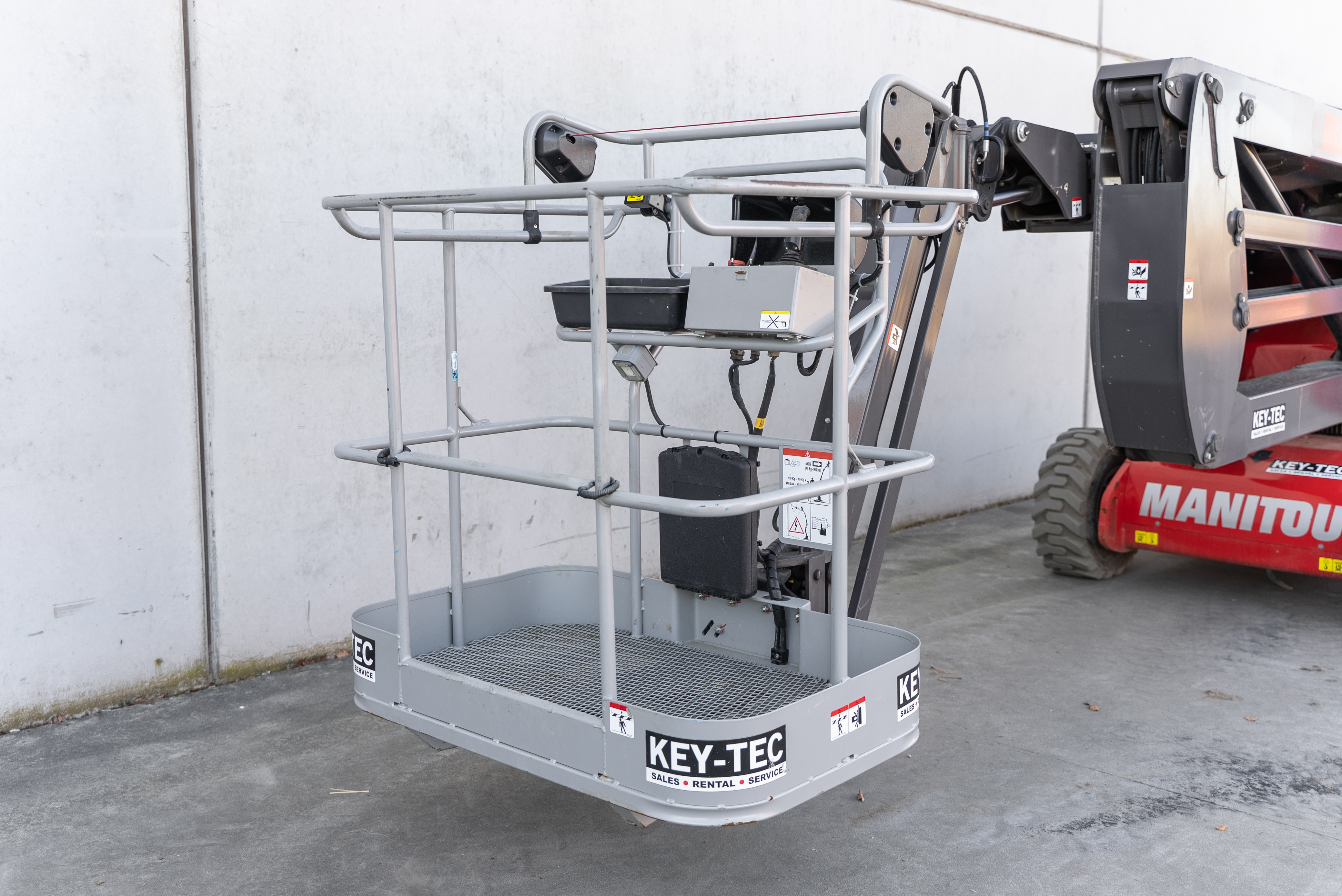 Manitou - Hoogwerkers - AETJC 150 3D - Interieur achter
