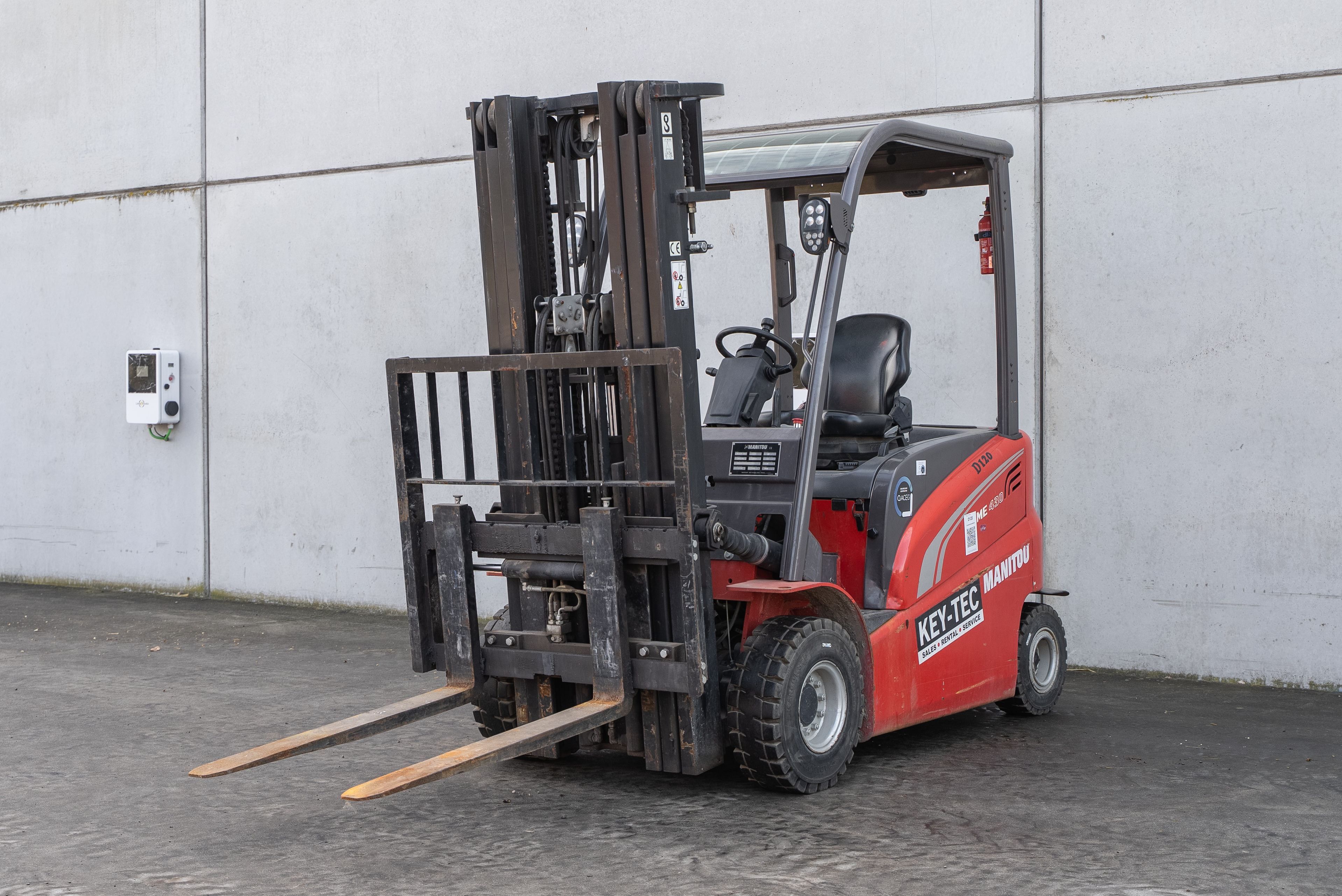 Manitou - Forklifts - ME 430 80V S3 - Front left