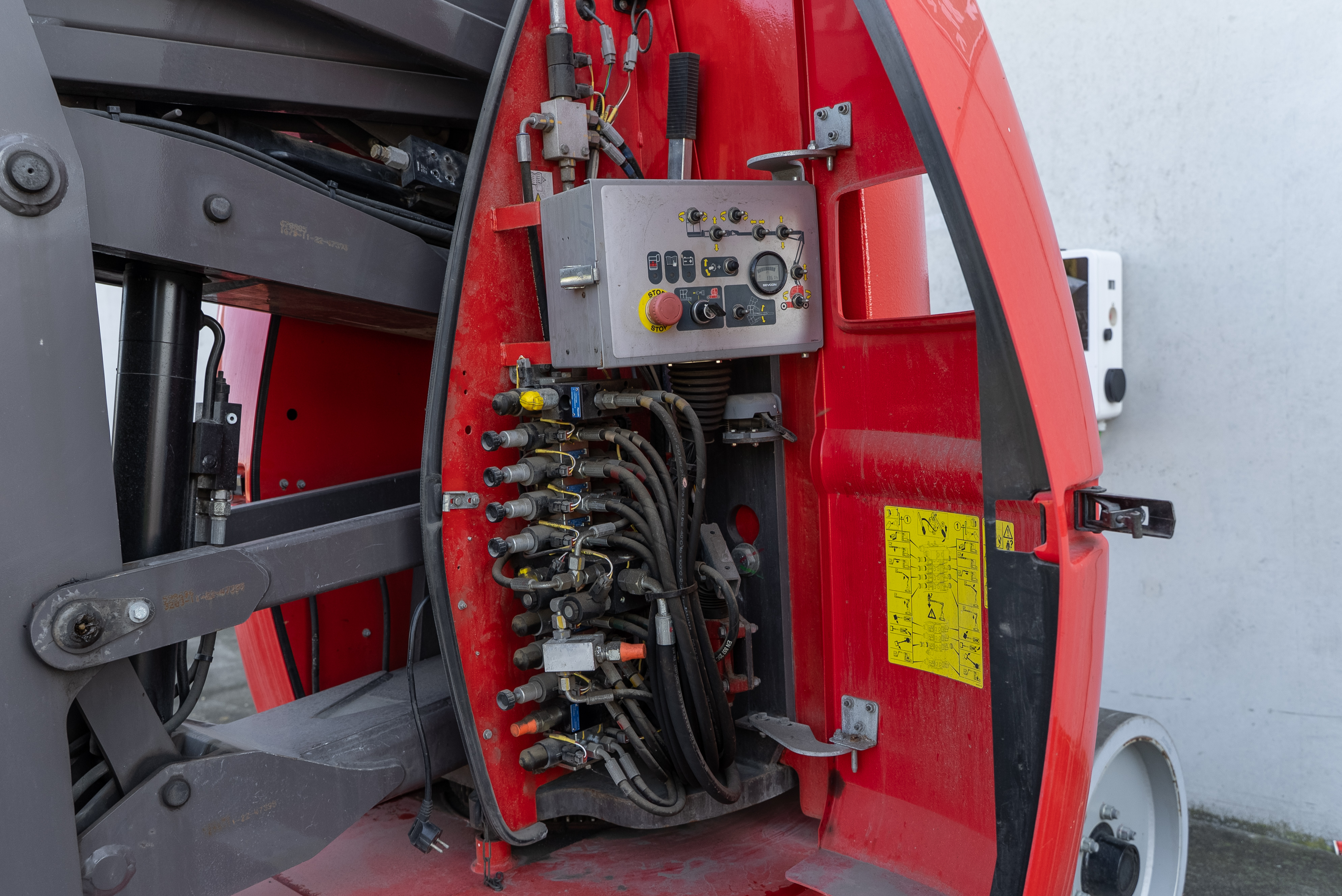 Manitou - Hoogwerkers - AETJ 120 COMPACT 2 3D - Productfoto