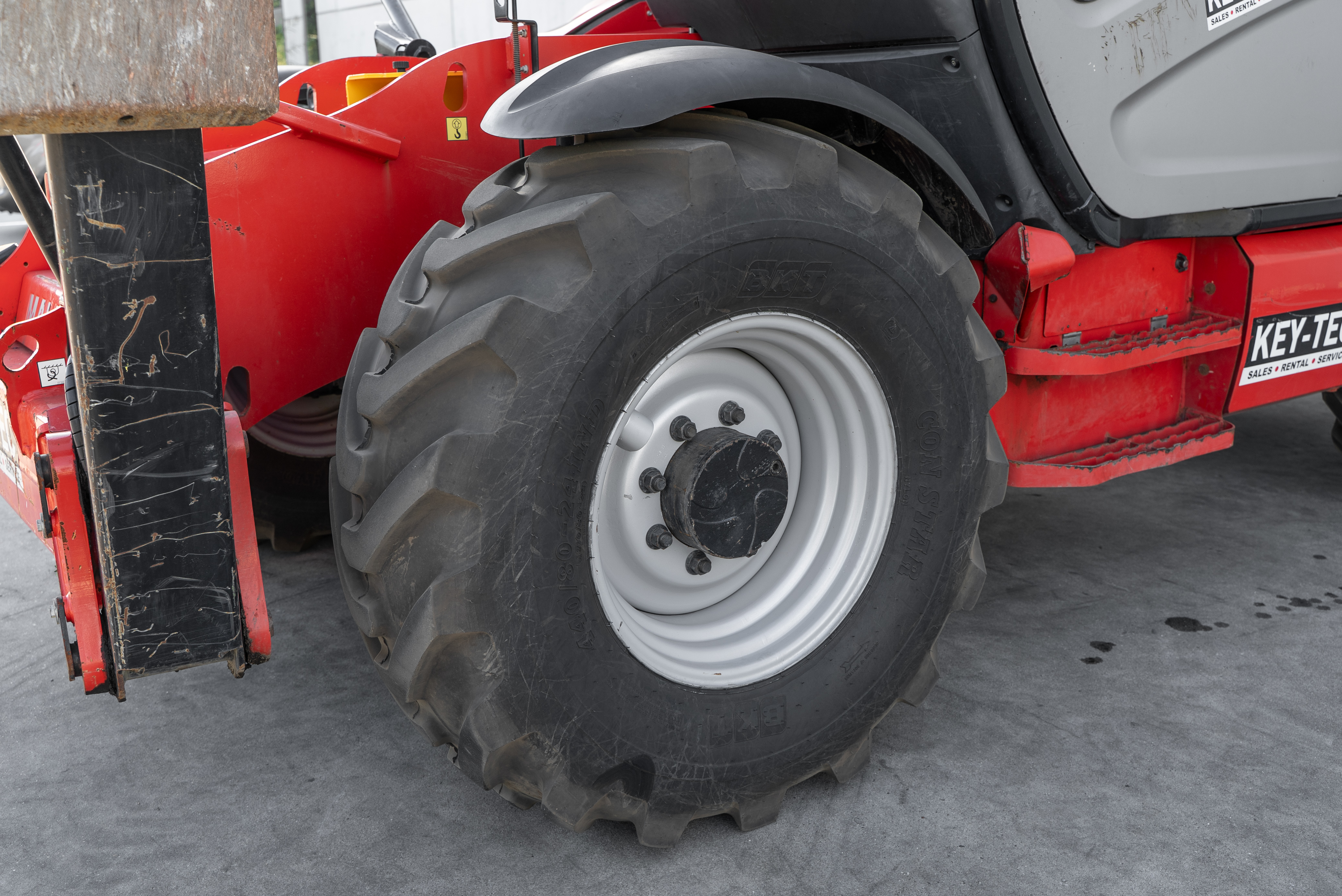 Manitou - Telehandlers - MT 1840 EASY 75D ST5 S1 - Chassis / Wheel