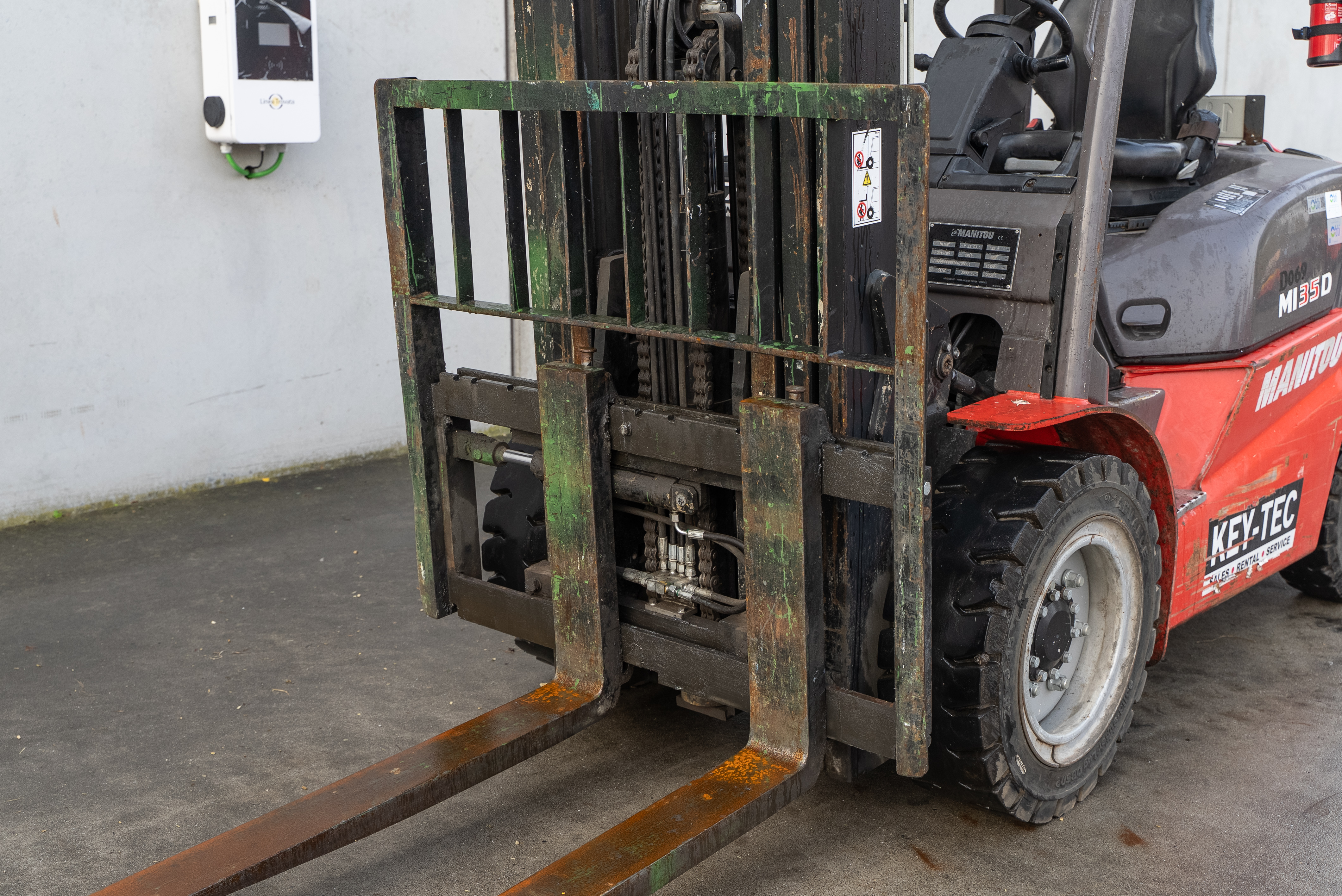 Manitou - Forklifts - MI 35 D Y E3 S3 - Product image