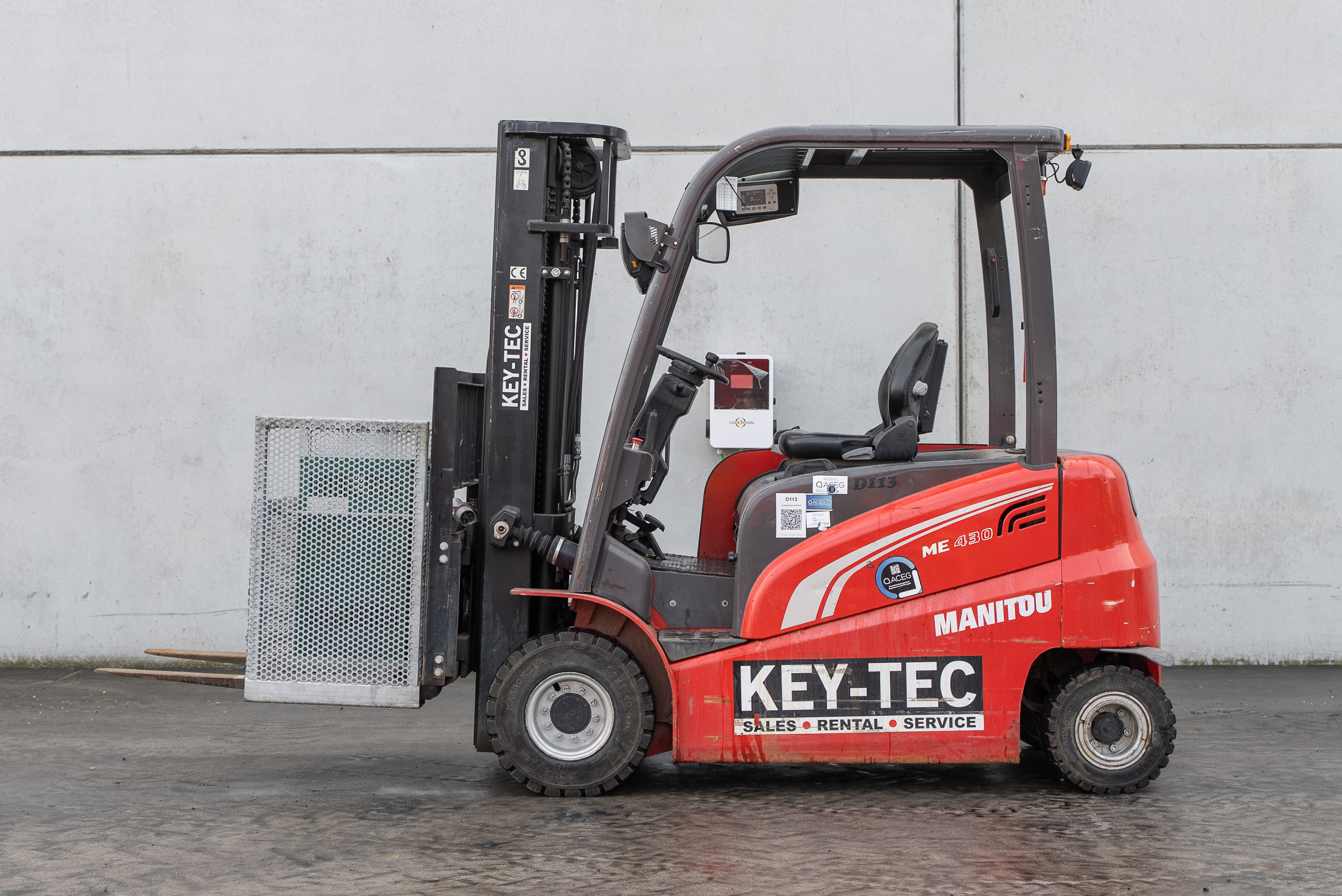 Manitou - Forklifts - ME 430 80V S3 - Side