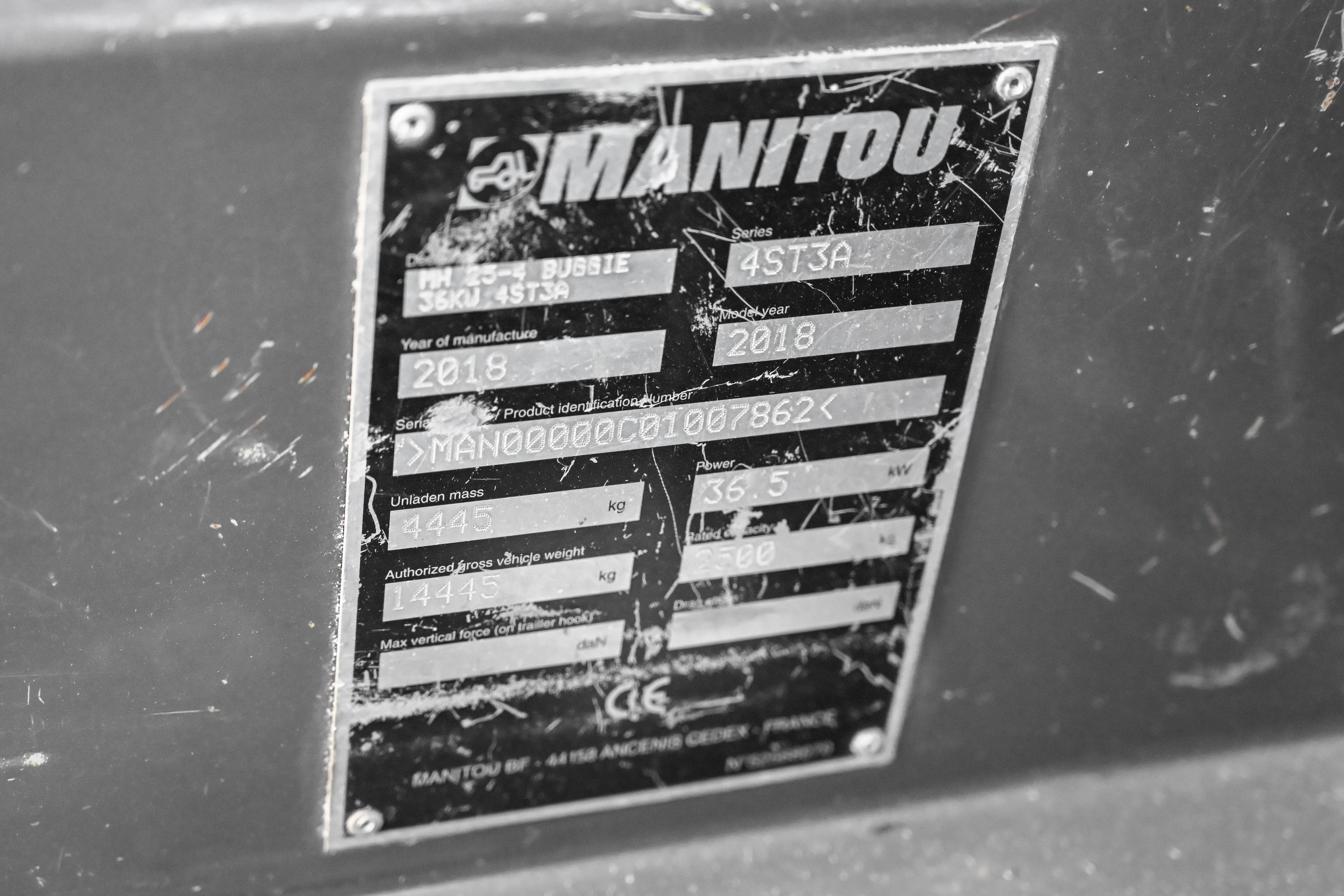 MH 25-4 BUGGIE 36KW 4ST3A - Identification plate