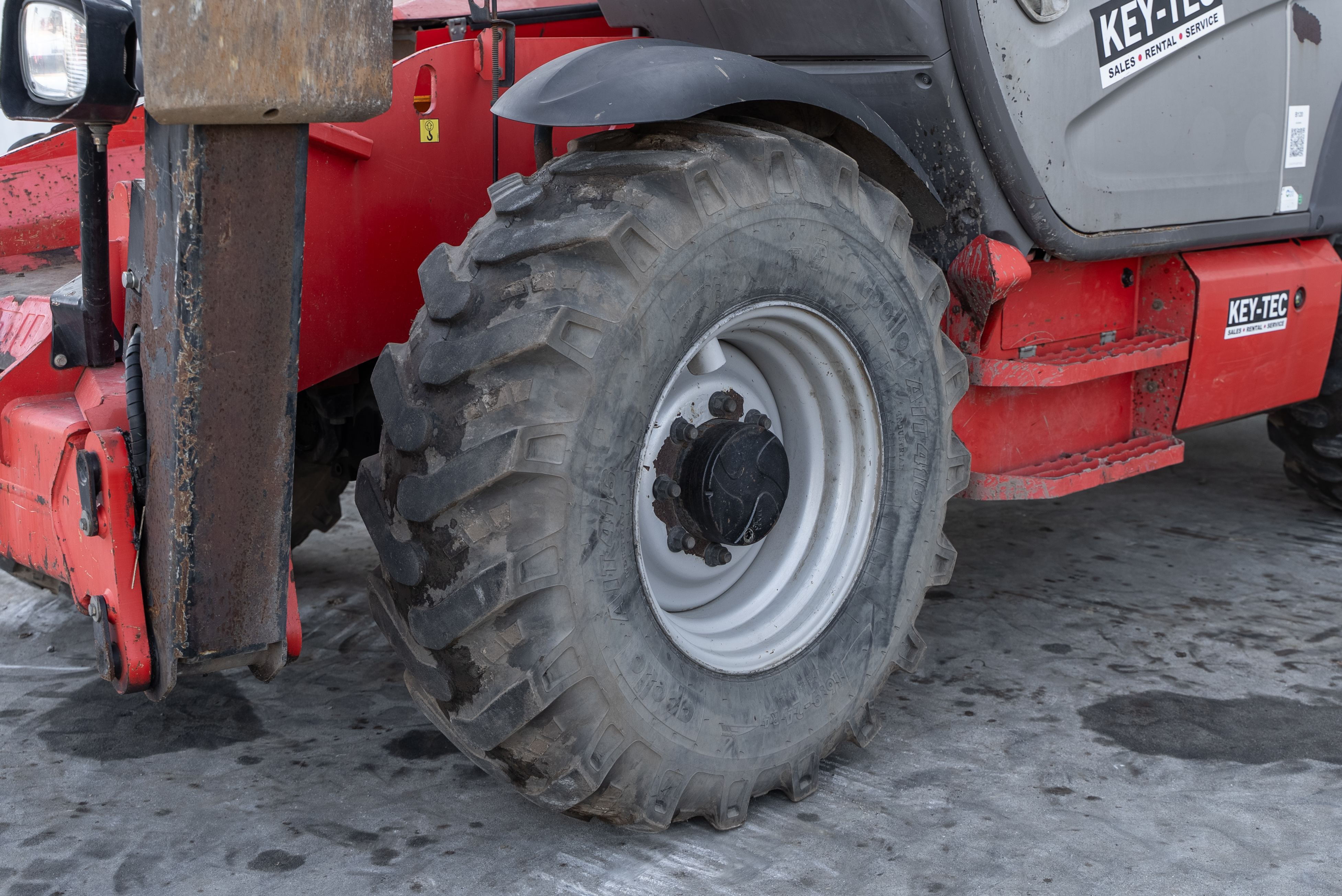 MT 1840 100P ST3B S2 - Chassis / Wheel
