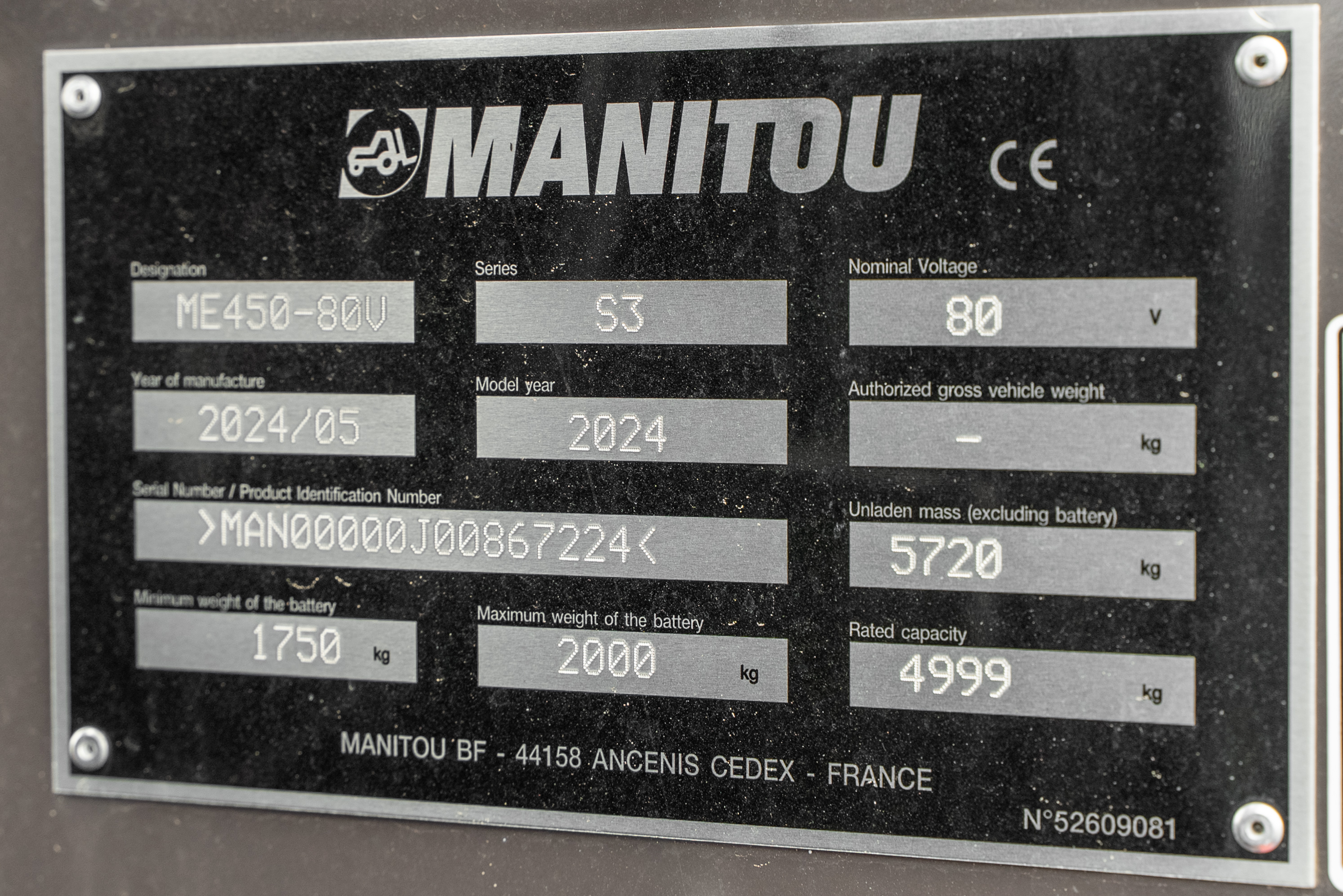 ME 450 80V S3 - Identification plate
