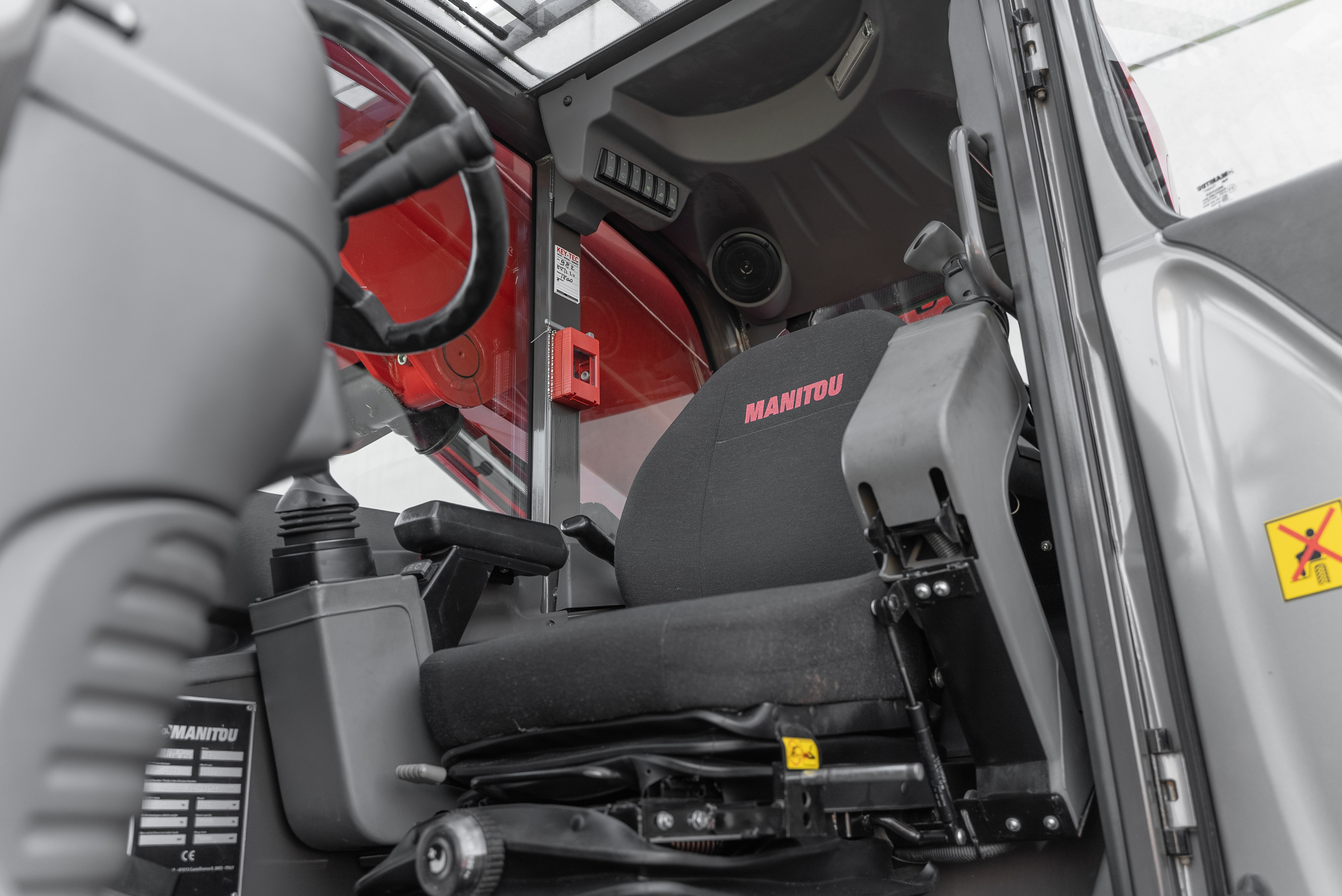 MRT 2150 PRIV+ ST4 S2 - Interior back