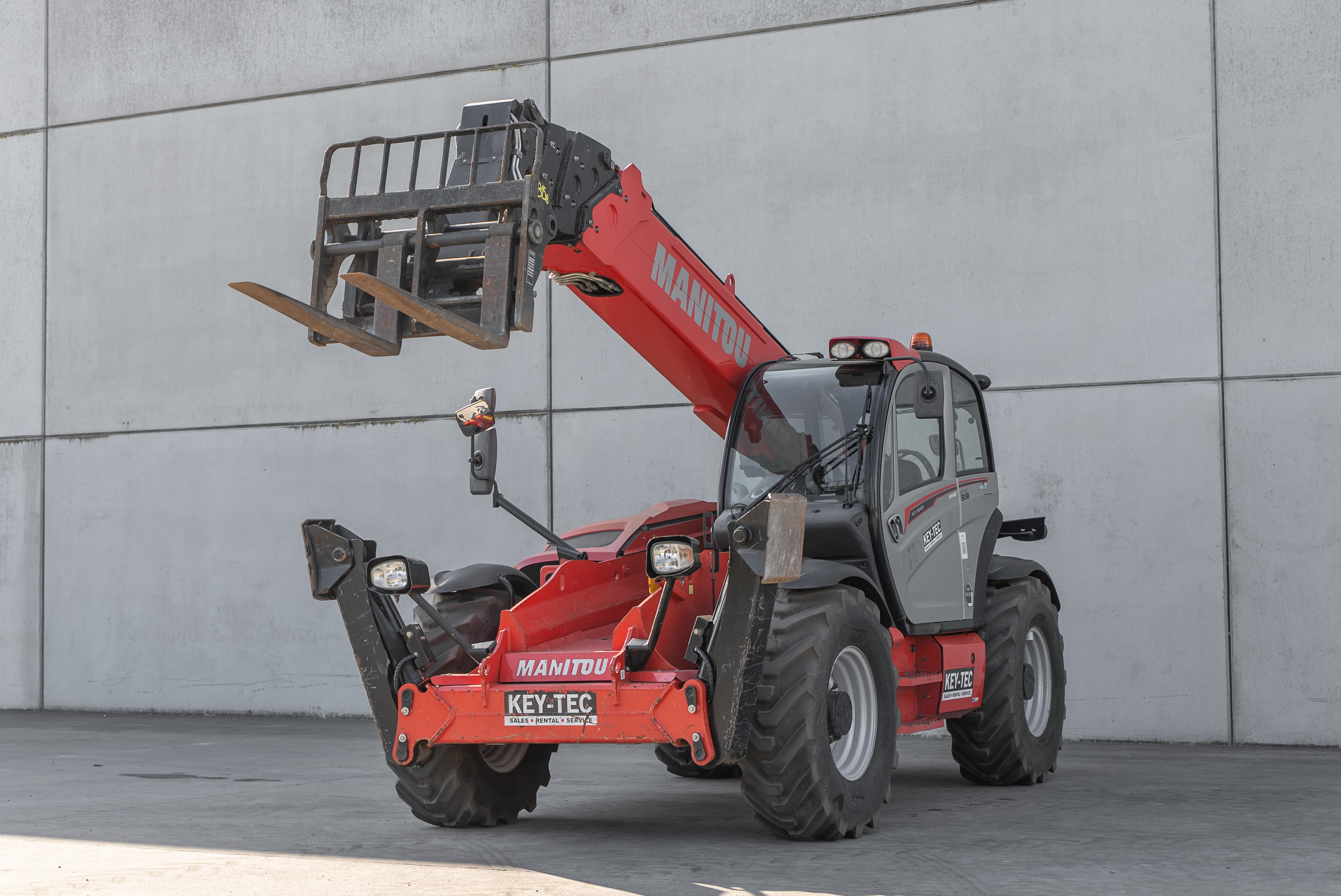 Manitou - Telehandlers - MT 1840 EASY 75D ST5 S1 - Front left