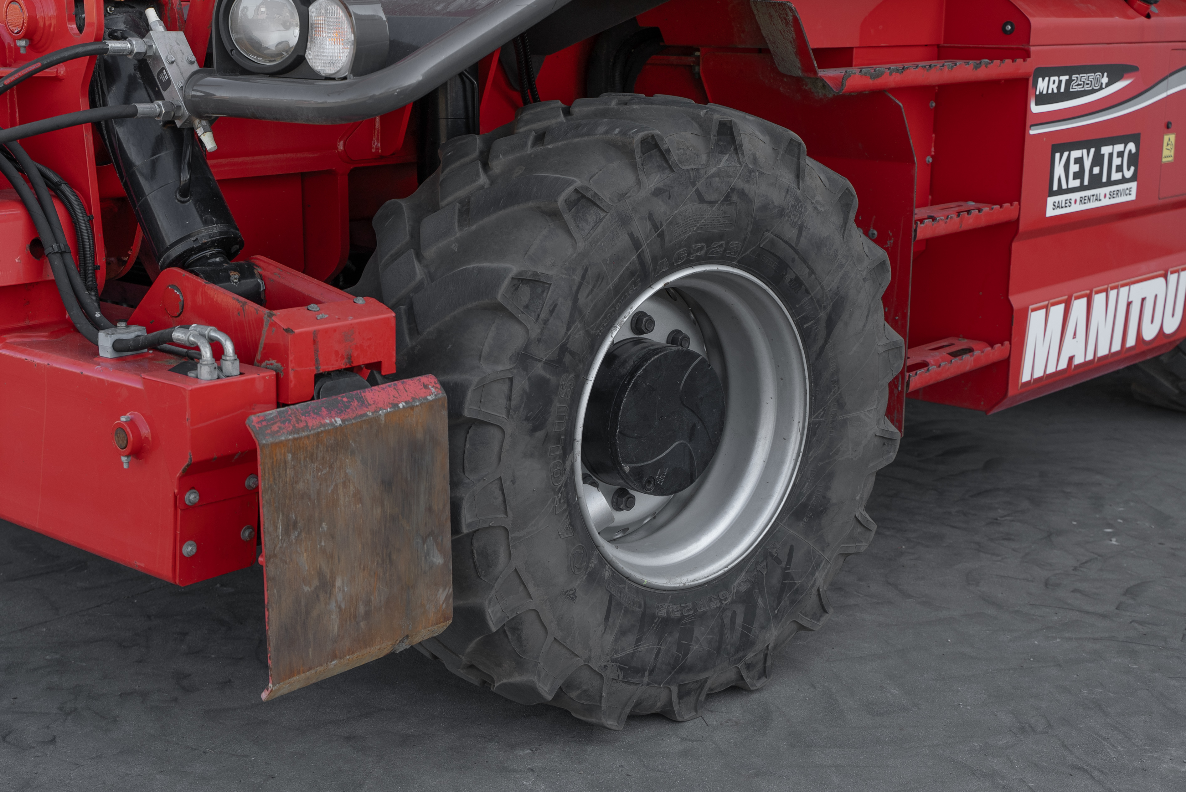 MRT 2550 PRIV+ ST4 S2 - Chassis / Wheel