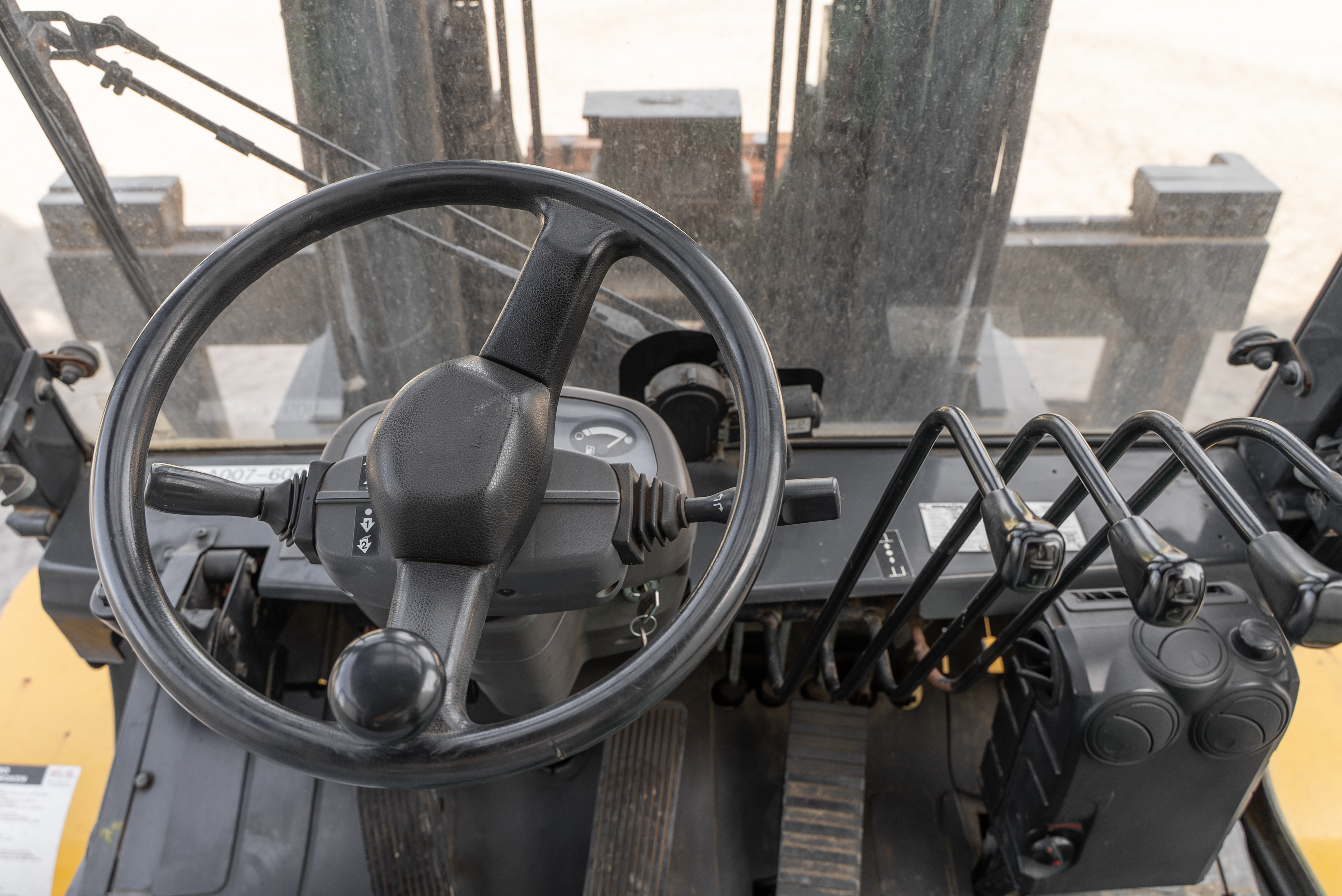 FD 80-10 - Interior front