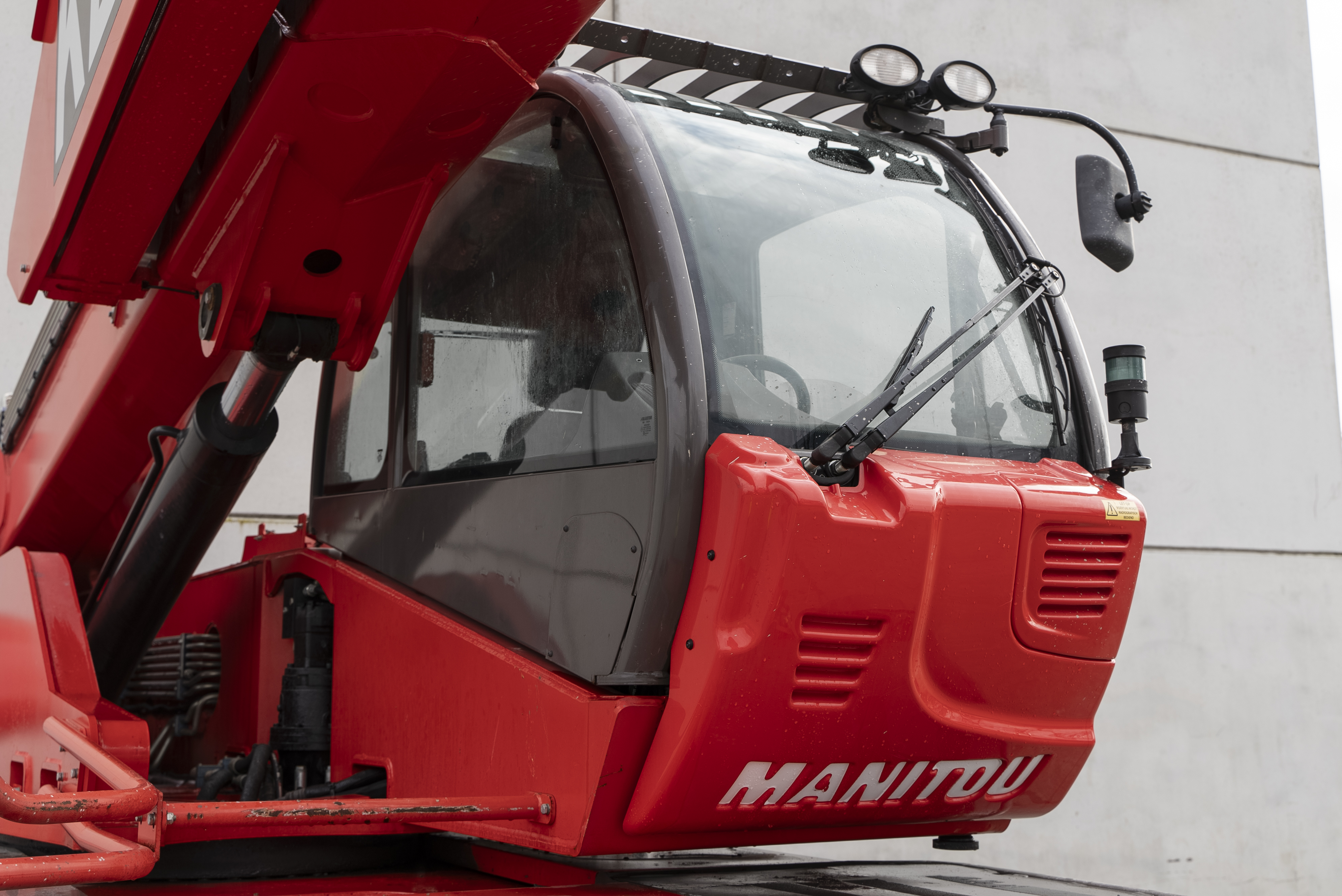 Manitou - Télescopiques - MRT 3050 PRIV+ ST4 S1 - Image produit