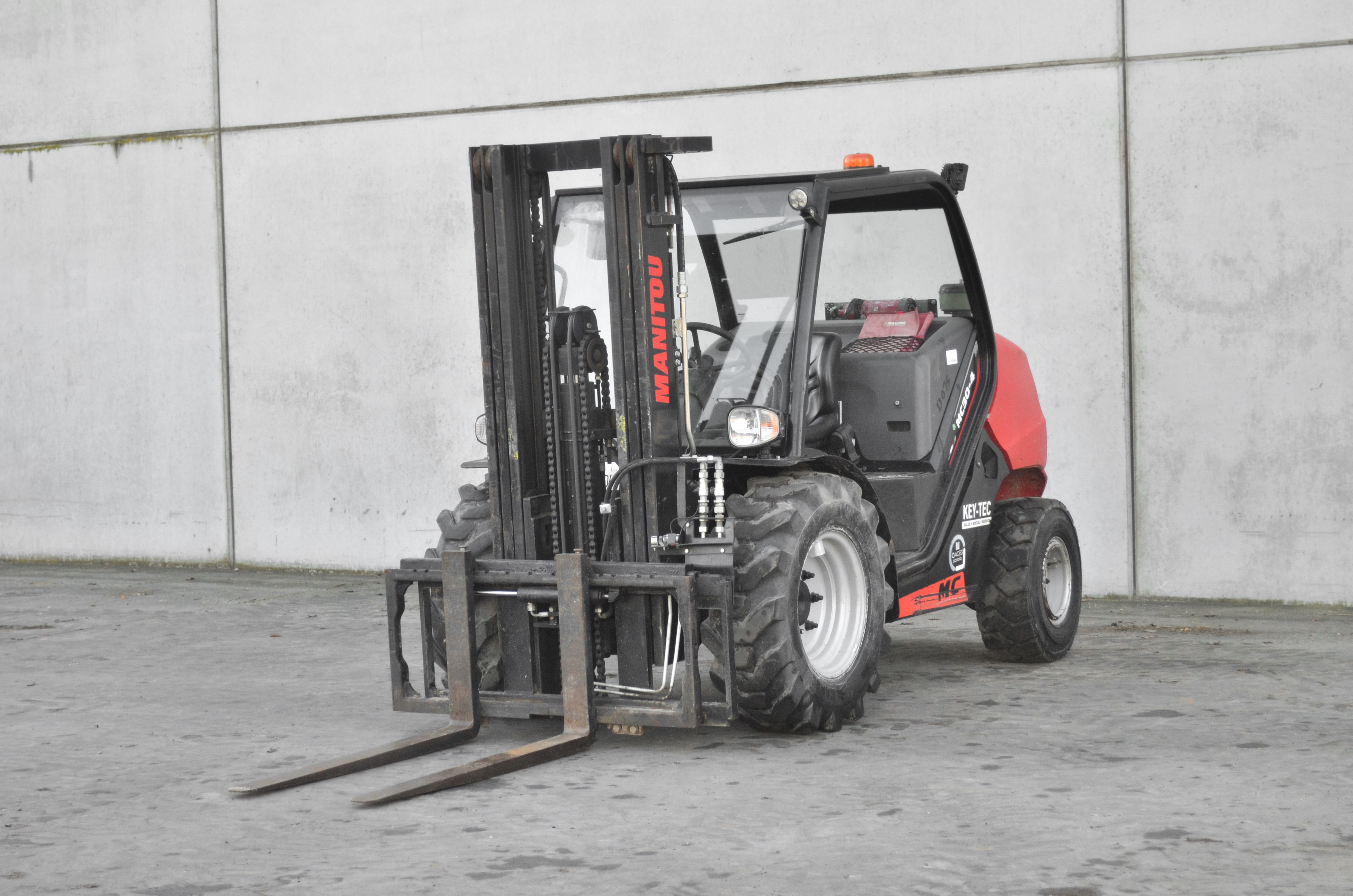 MC 30-4 D K ST3A S1 - Front left