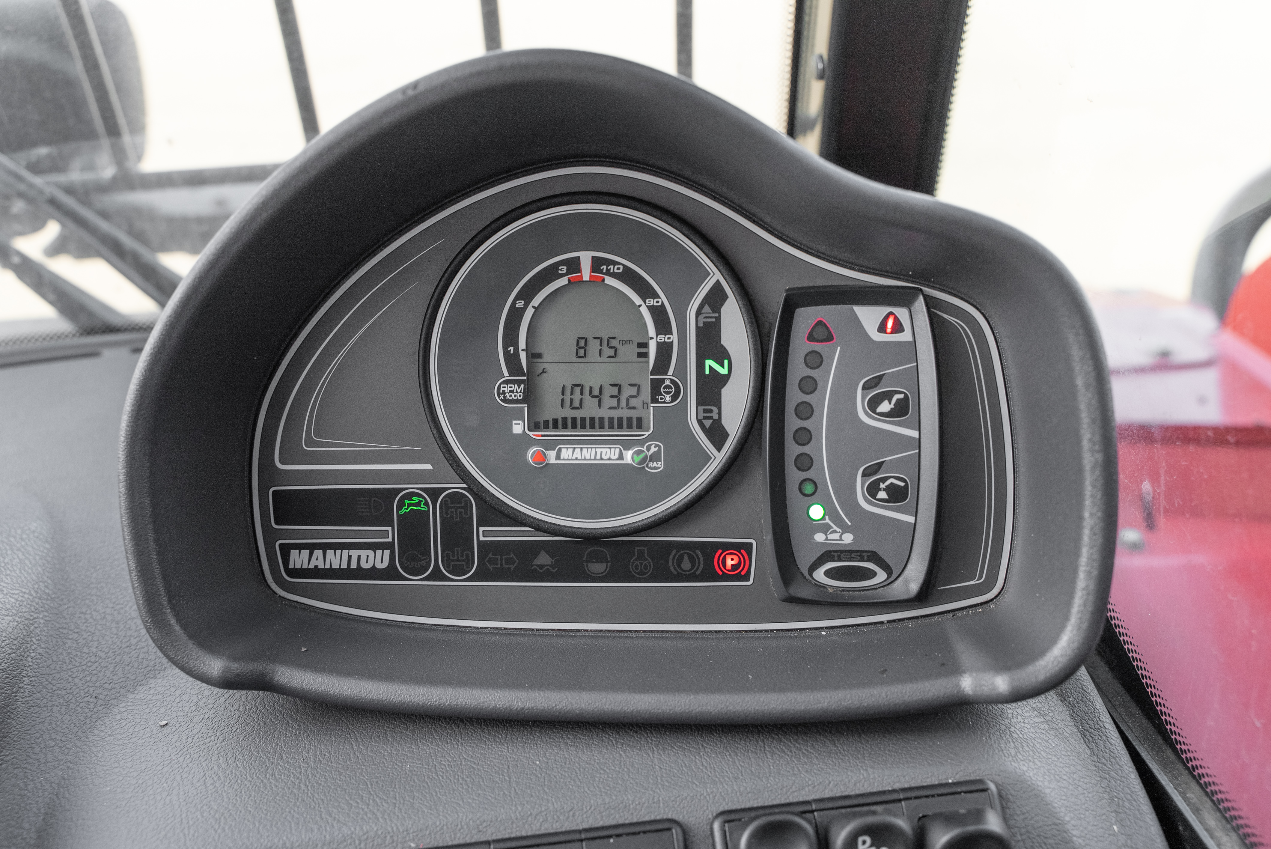 Manitou - Télescopiques - MT 625 H COMFORT 75K ST5 S1 - Compteur d'heures / Écran