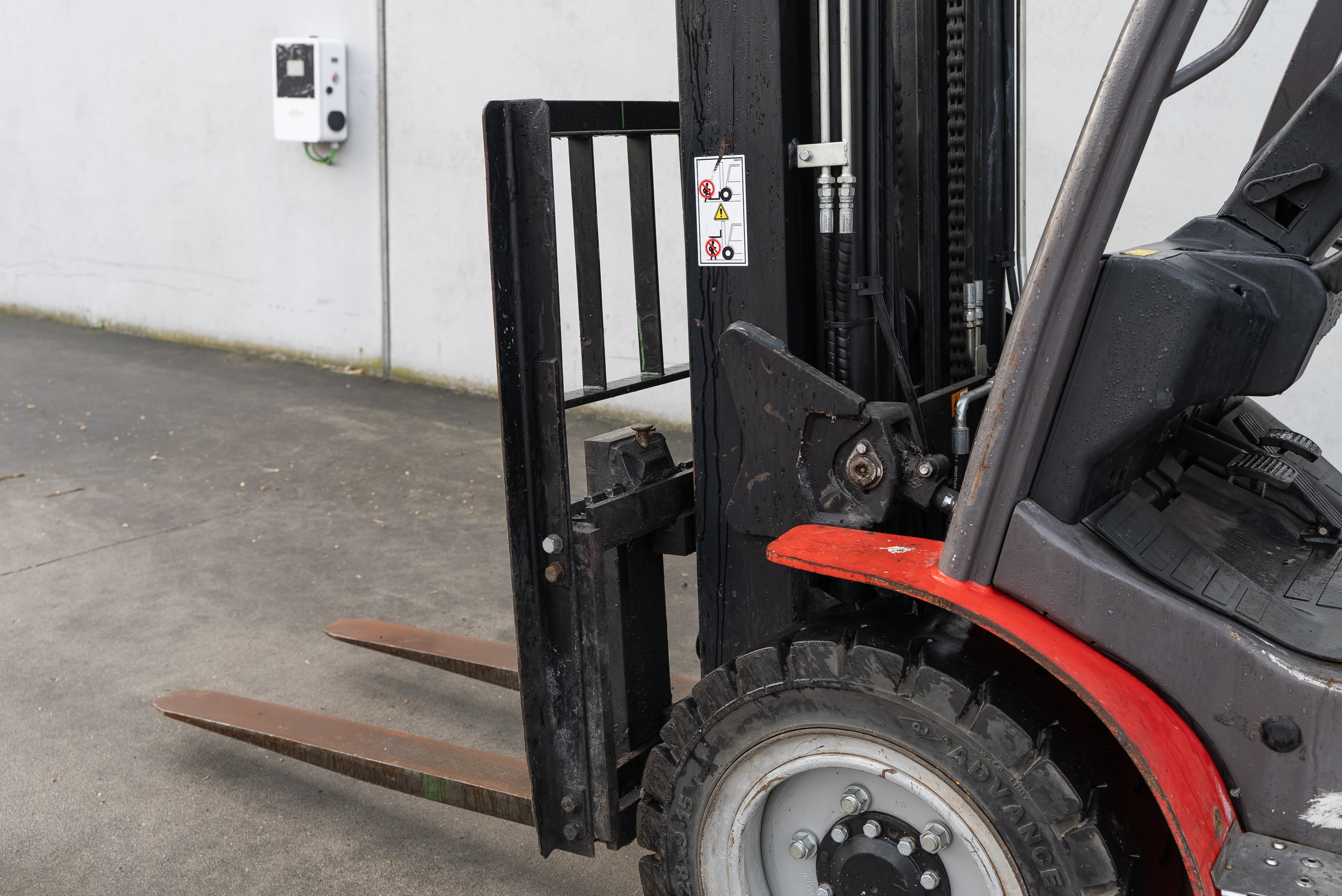 Manitou - Forklifts - MI 35 D Y E3 S3 - Product image