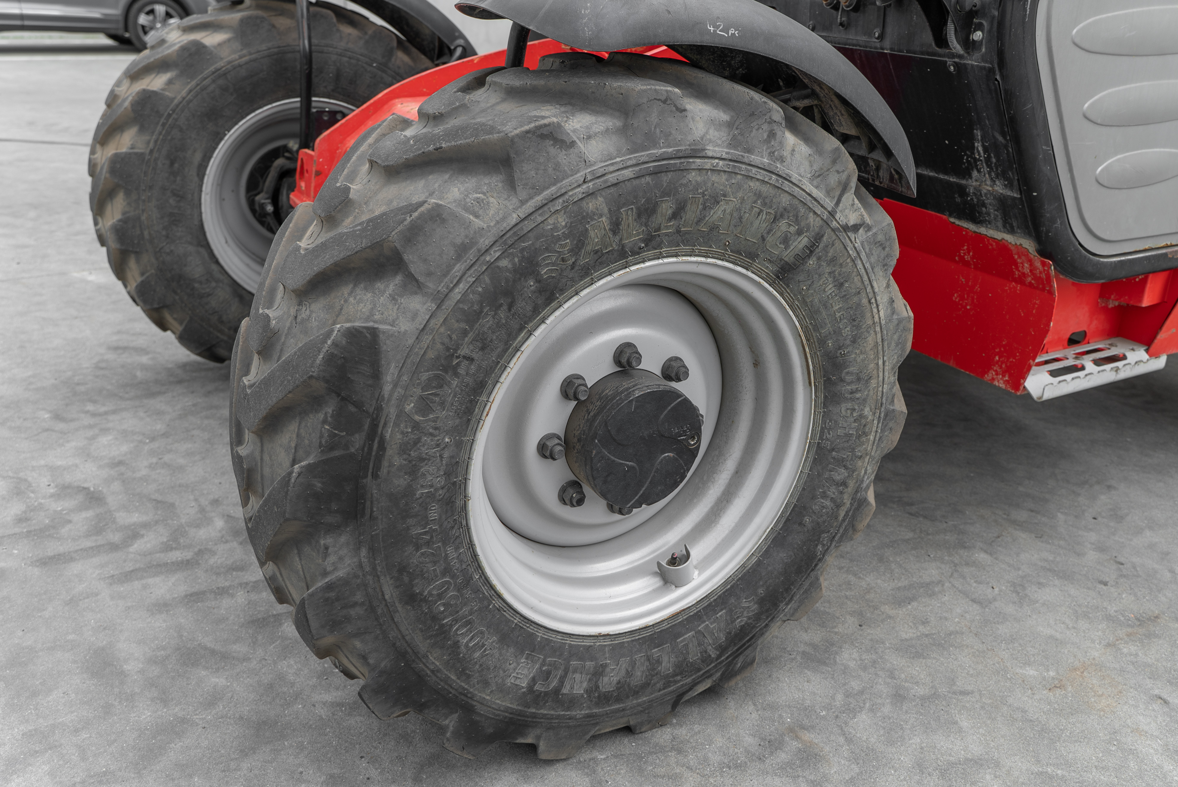 MT 933 EASY 75D ST5 S1 - Chassis / Wheel