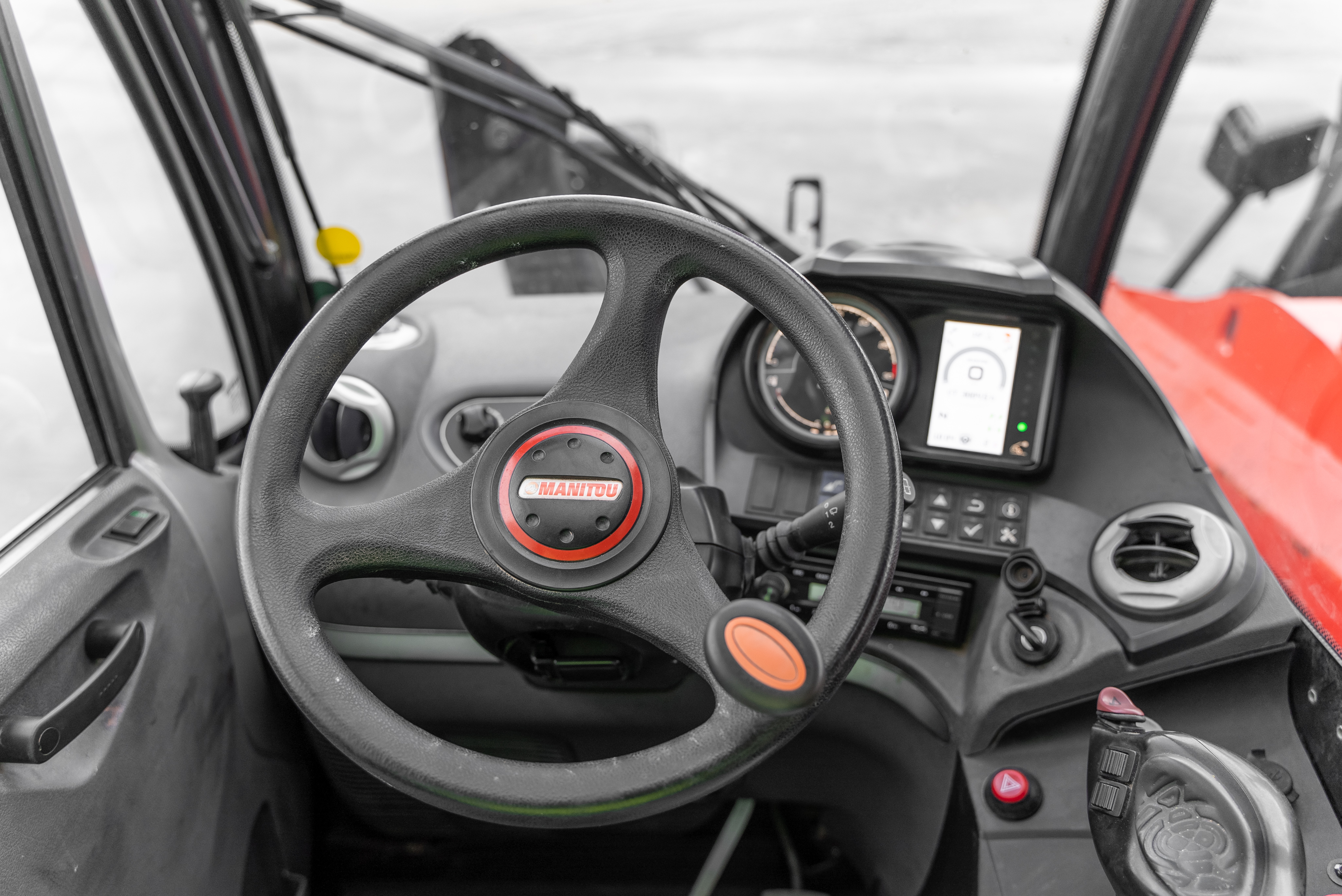 MT 1840 EASY 75D ST5 S1 - Interior front