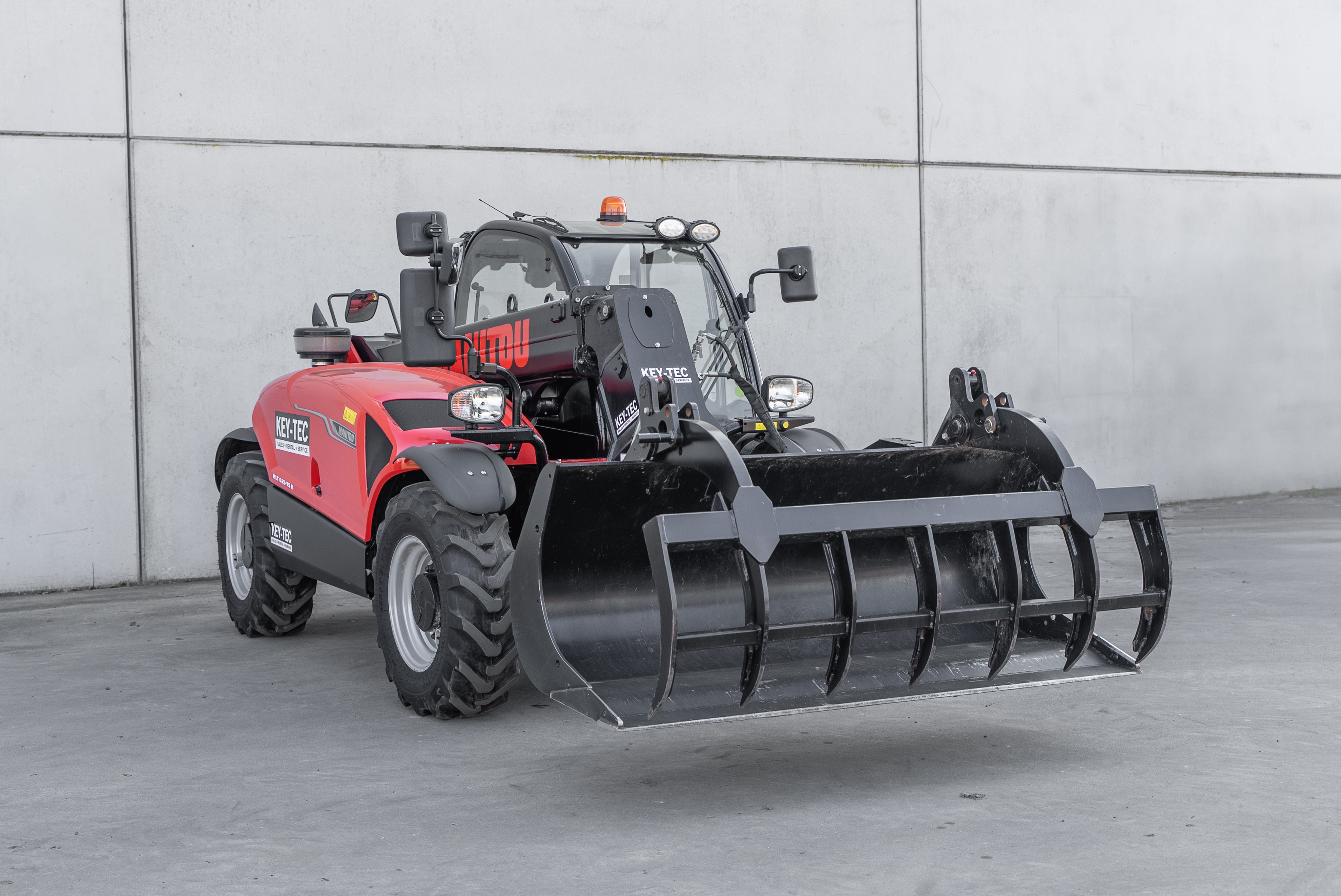 MLT 625 H 75K ST5 S1 - Front right