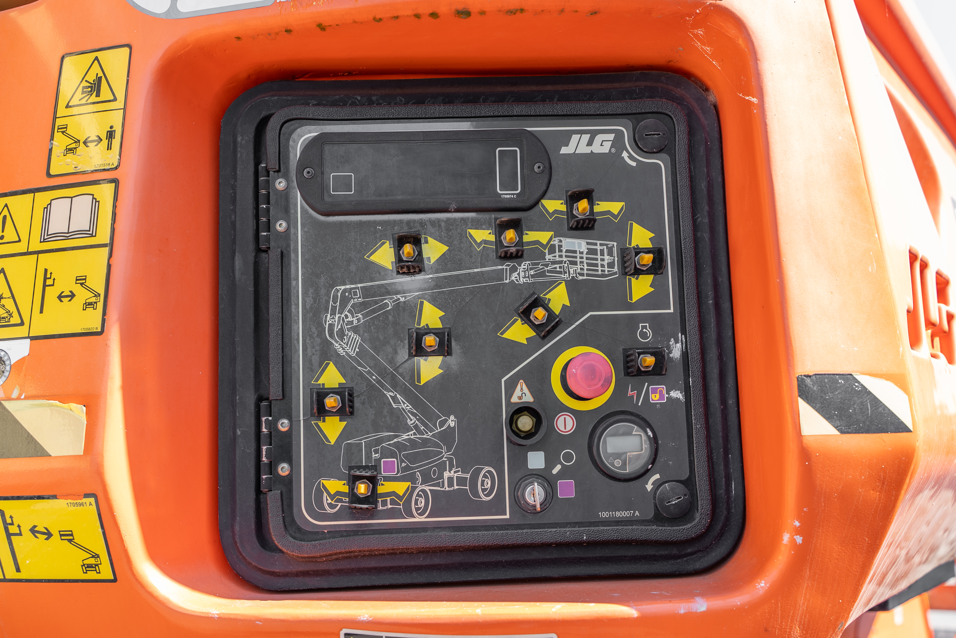 1250 AJP - Hours / Display