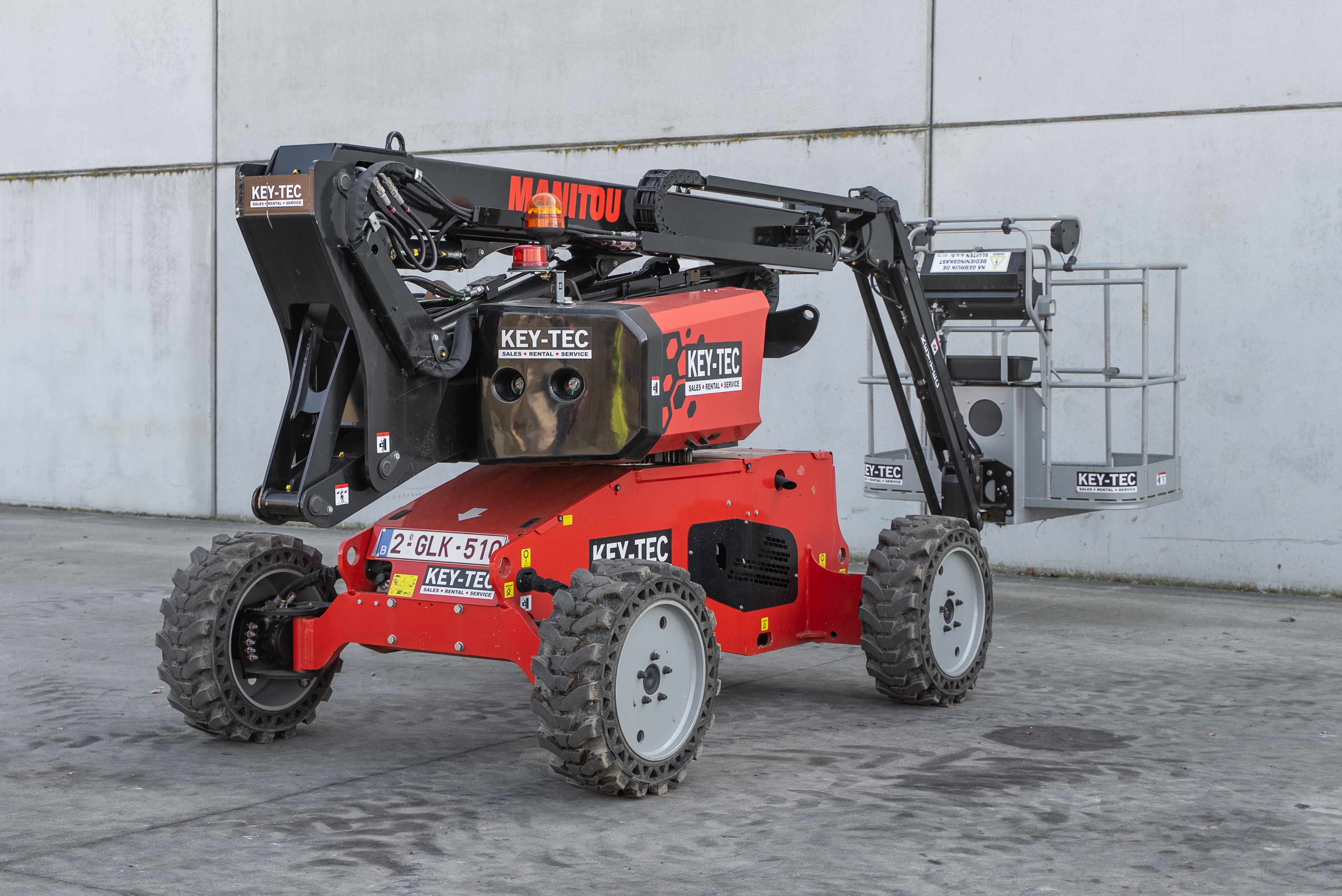 Manitou - Hoogwerkers - MAN GO 12 - Rechts achter