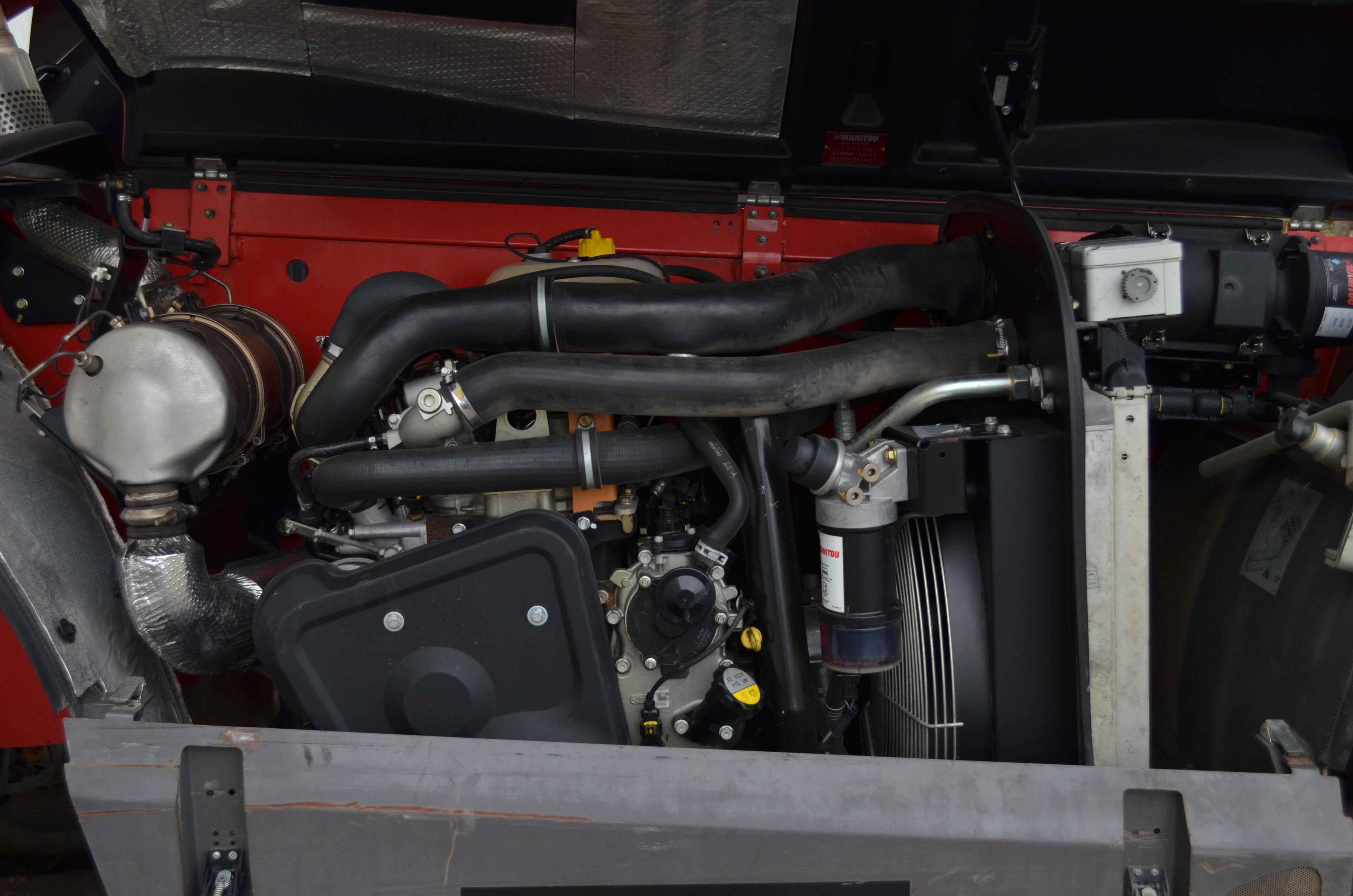 MT 1440 100P ST3B S2 - Engine