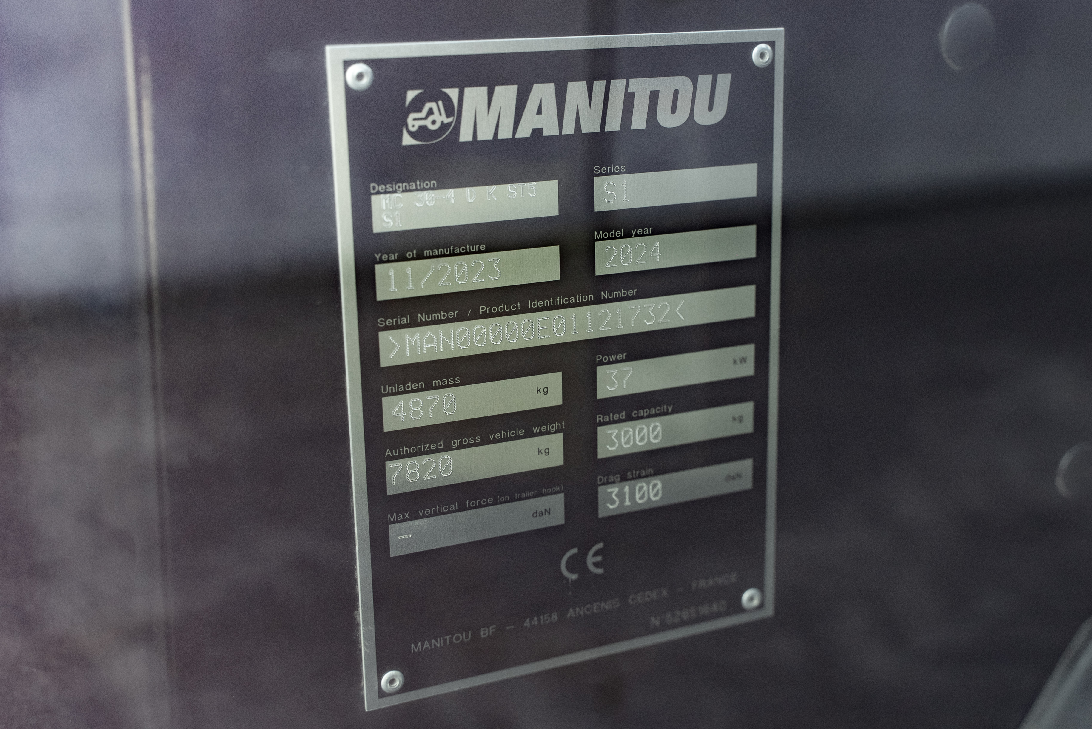 MC 30-4 D K ST5 S1 - Identification plate