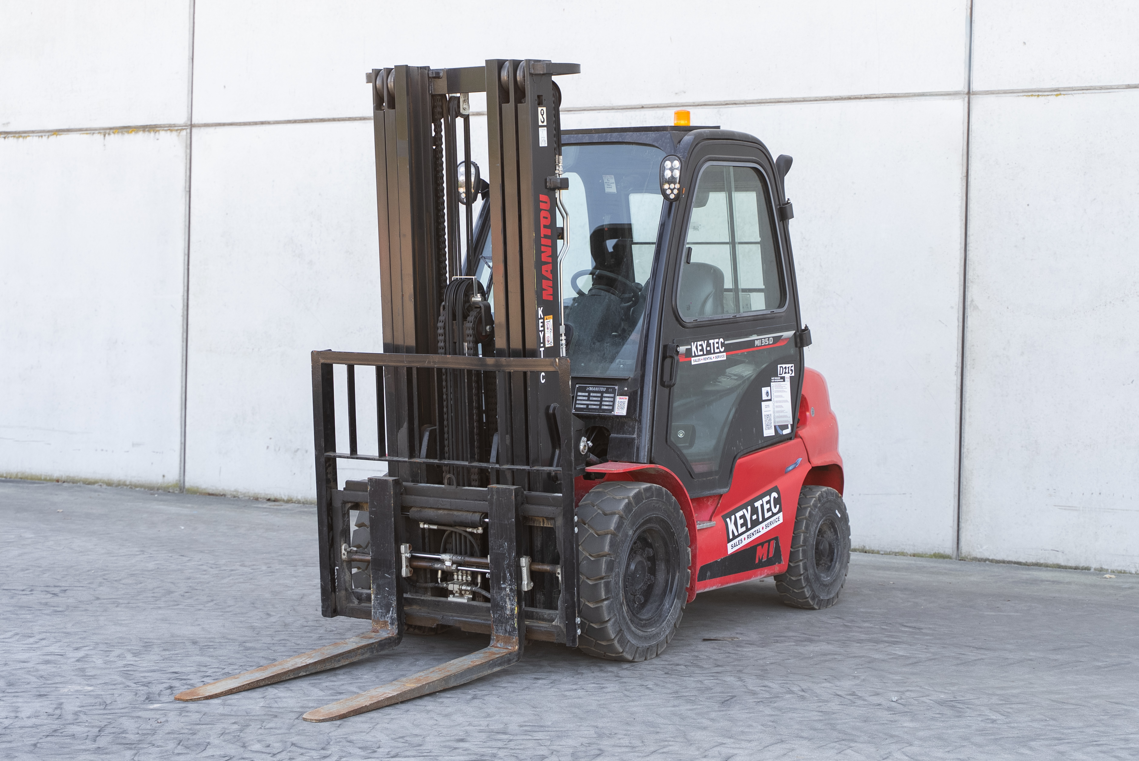 Manitou - Heftrucks - MI 35 D K ST5 S1 - Links voor