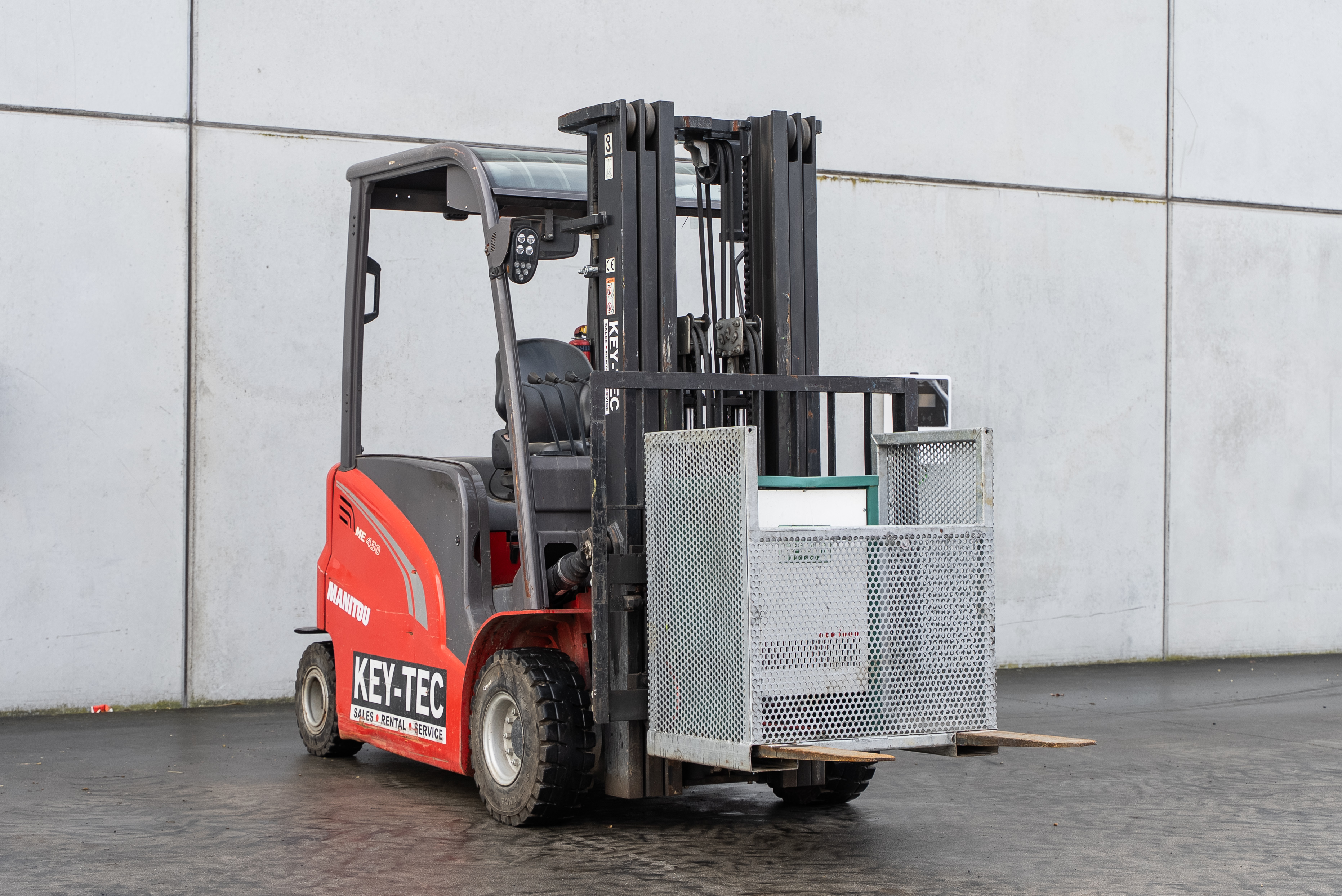 Manitou - Forklifts - ME 430 80V S3 - frontright