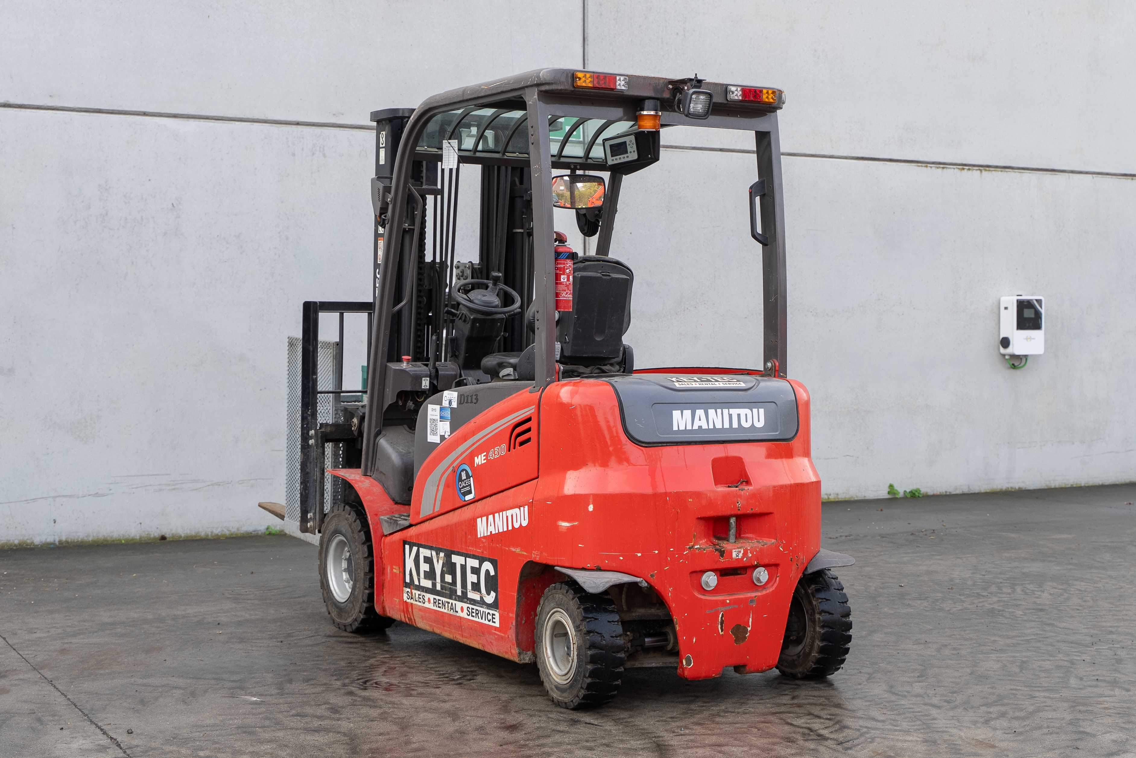 Manitou - Forklifts - ME 430 80V S3 - Back left