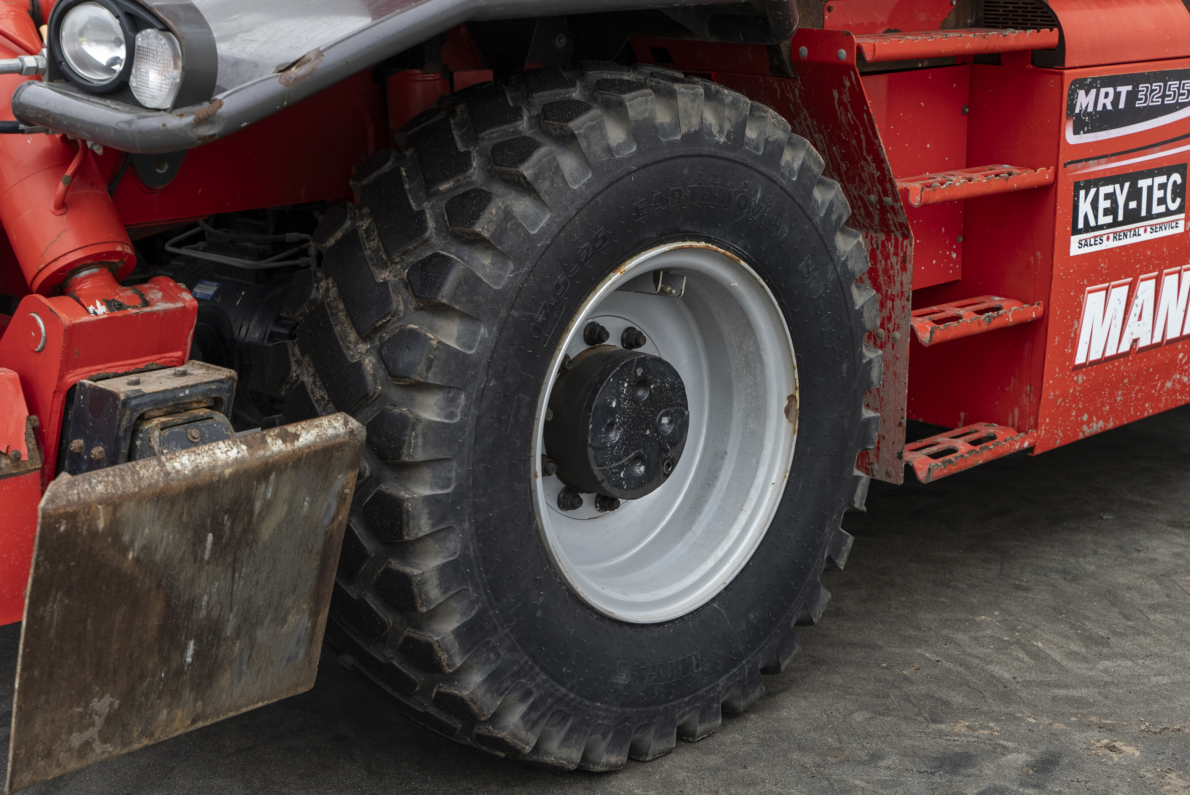 MRT 3255 PRIV+ ST4 - Chassis / Wheel