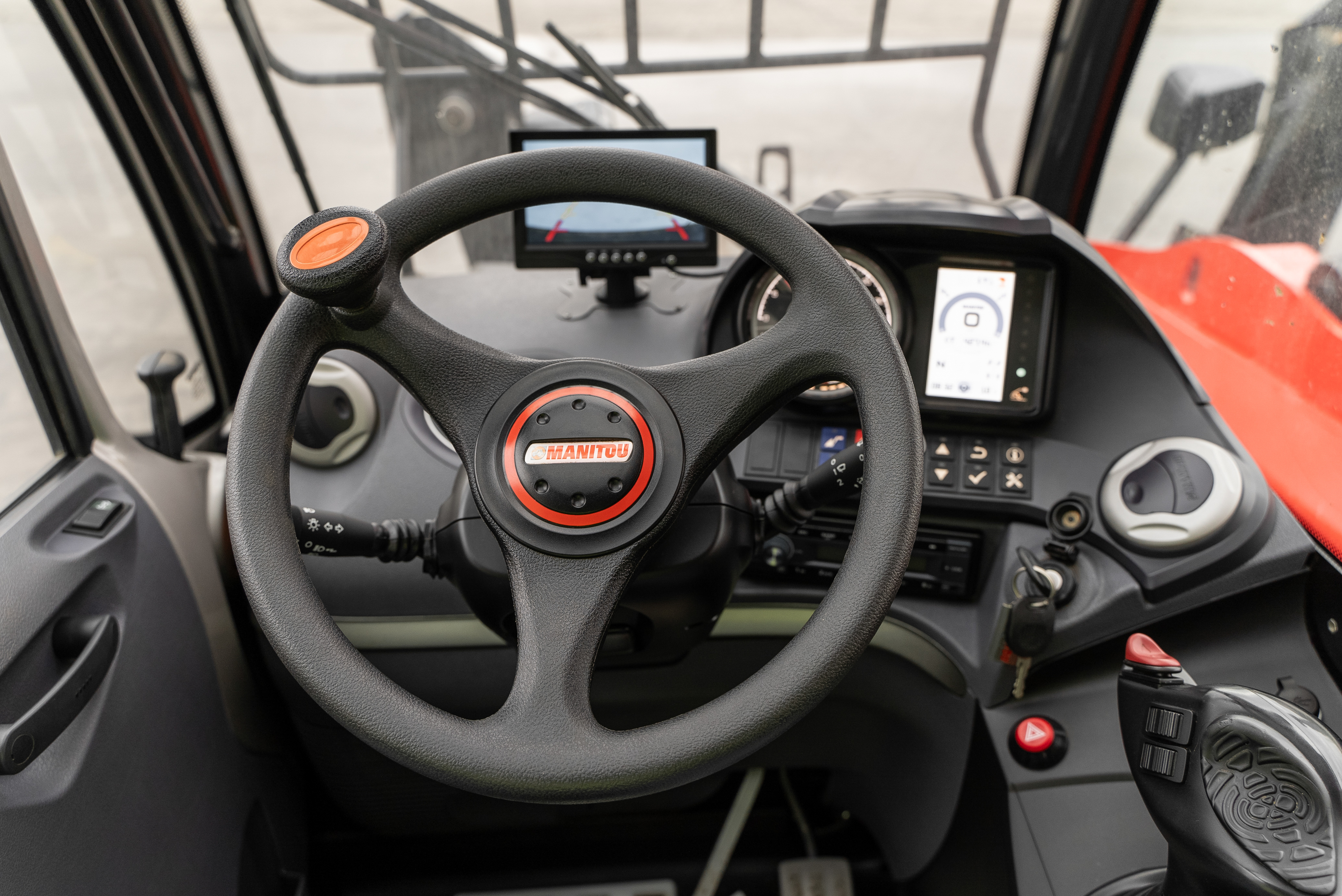Manitou - Telehandlers - MT 1840 EASY 75D ST5 S1 - Interior front