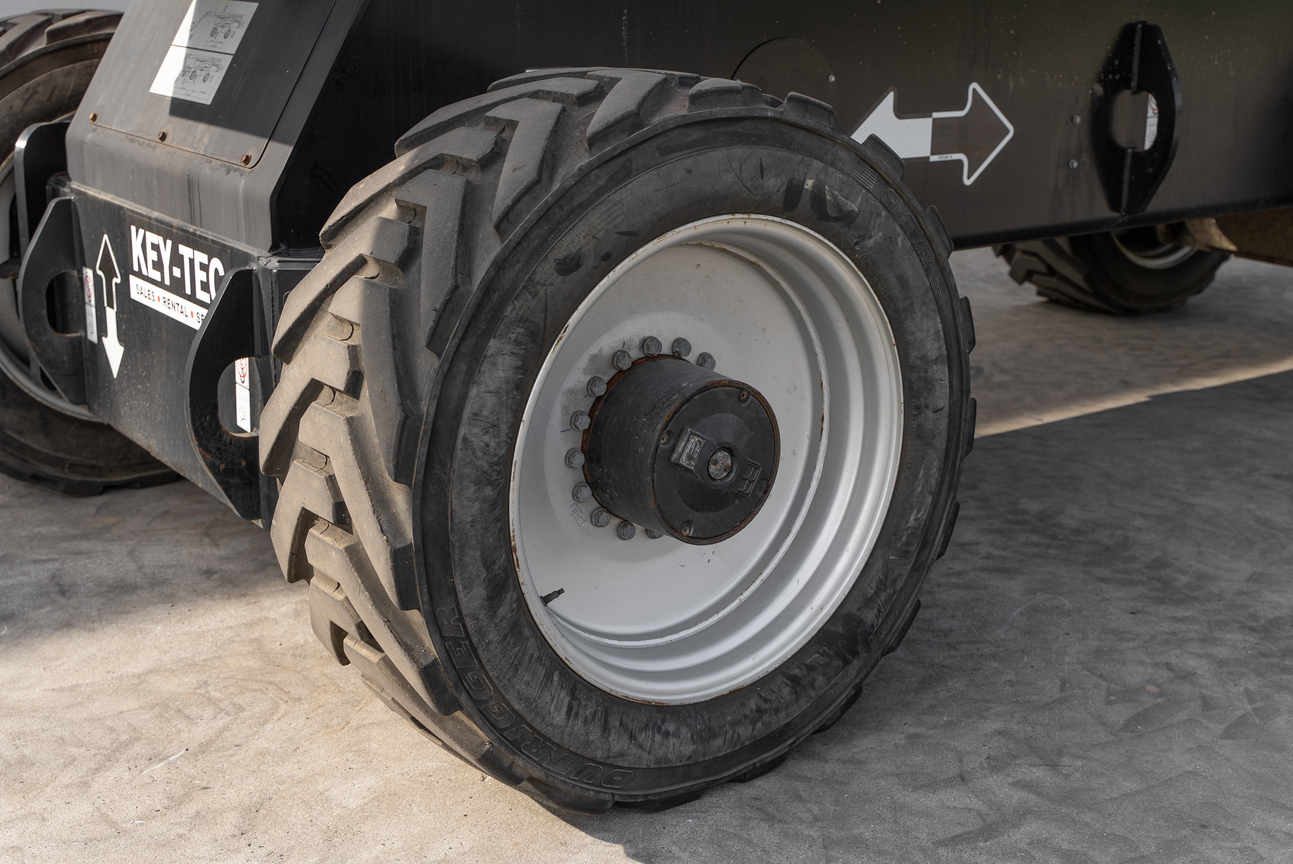 1250 AJP - Chassis / Wheel