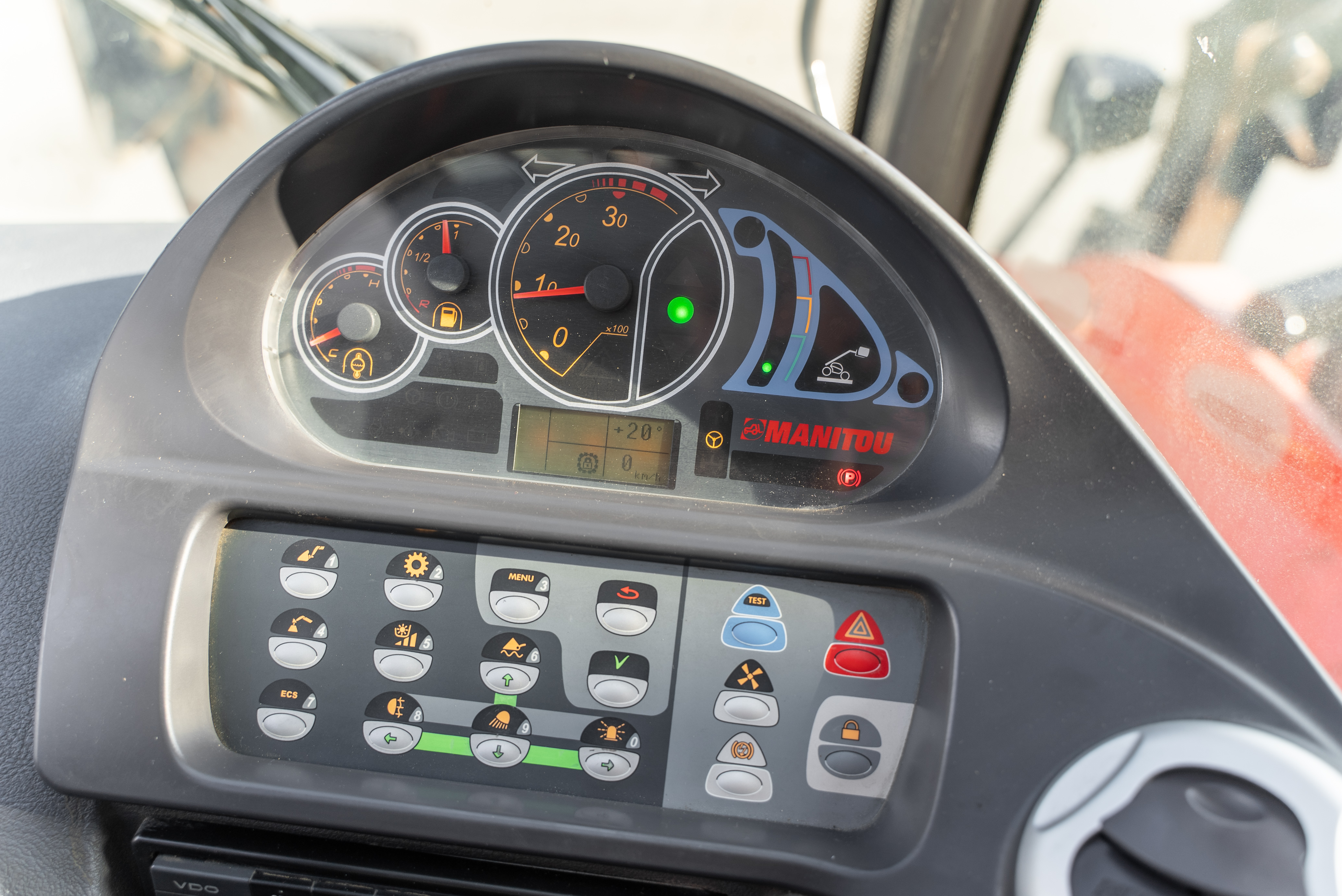 Manitou - Verreikers - MT 1440 100P ST3B S2 - Productfoto