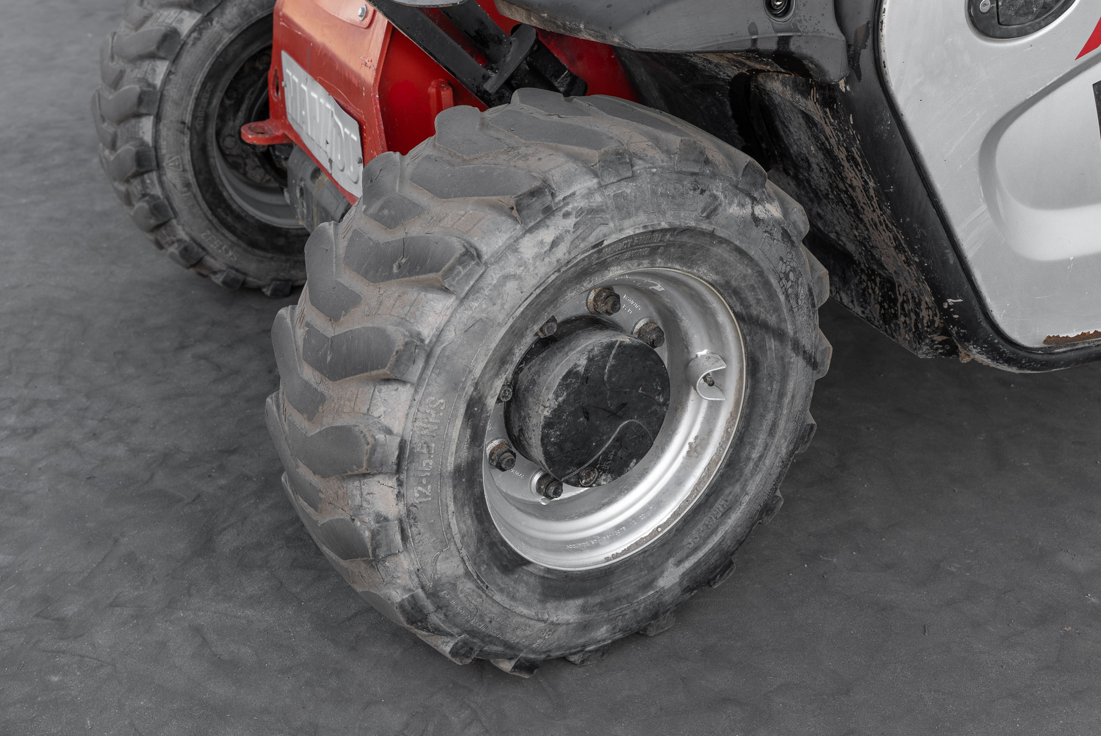 MT 625 H COMFORT 75K ST5 S1 - Chassis / Wheel