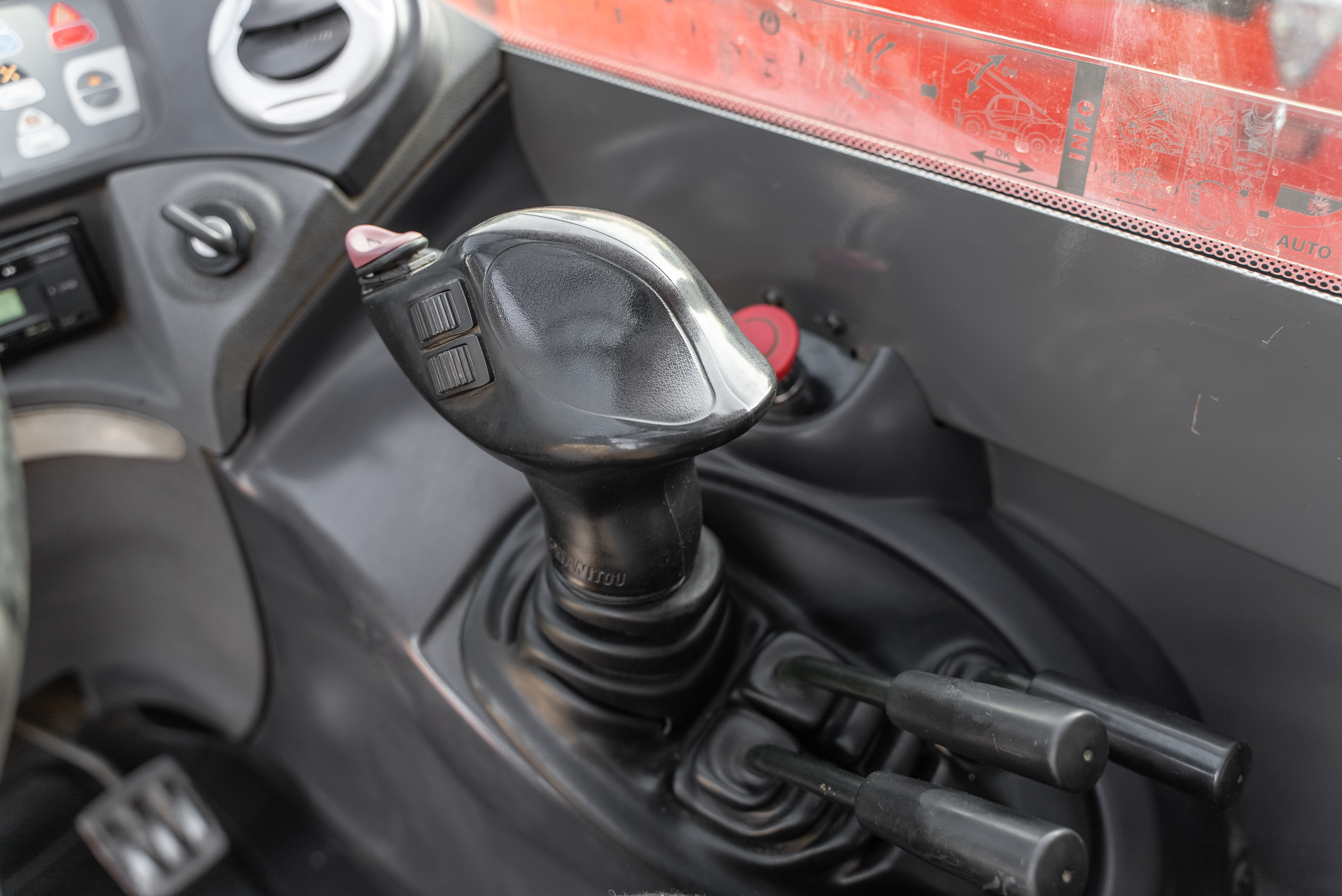 Manitou - Verreikers - MT 1440 100P ST3B S2 - Productfoto
