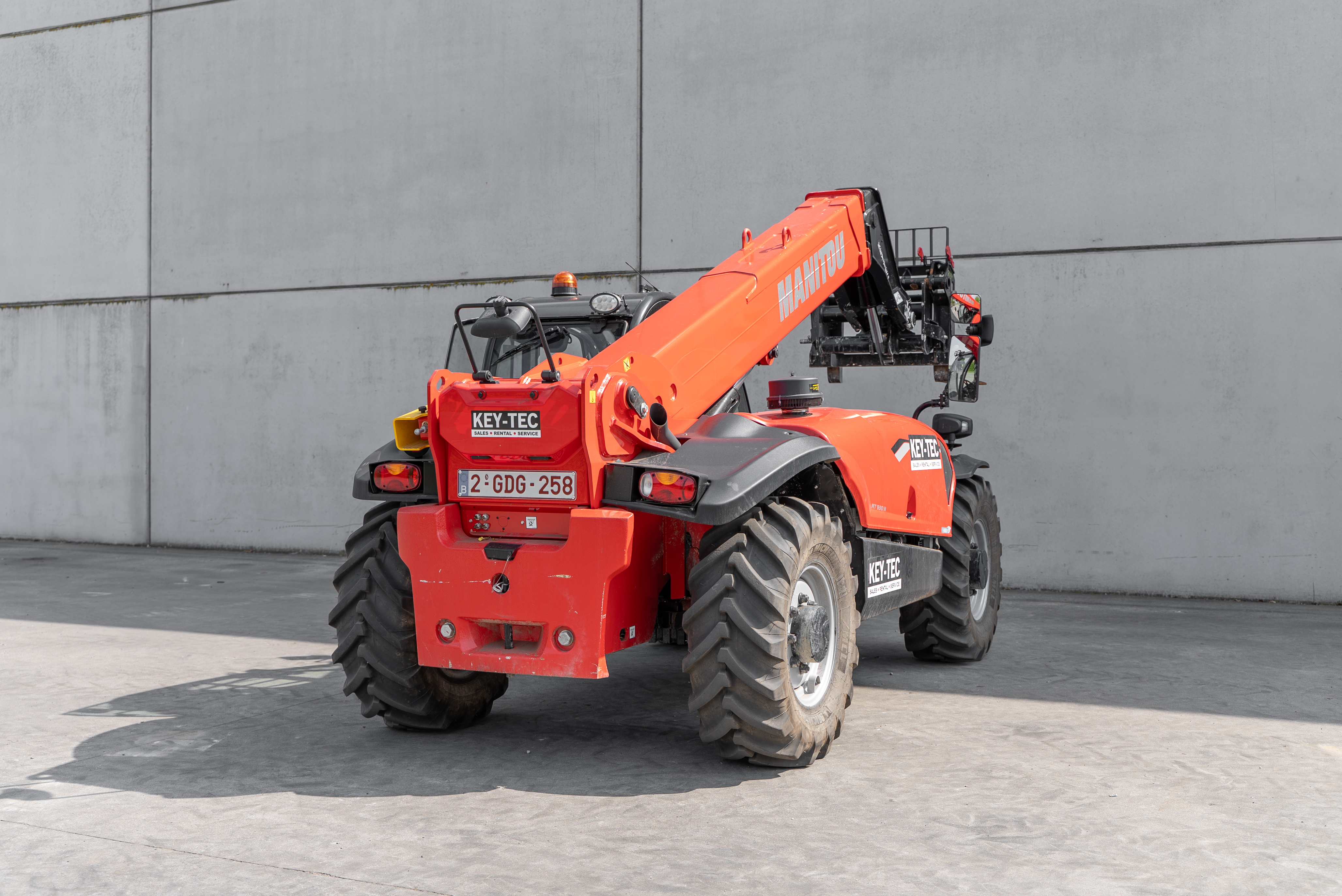 Manitou - Telehandlers - MT 930 H 75K ST5 S1 - Back right