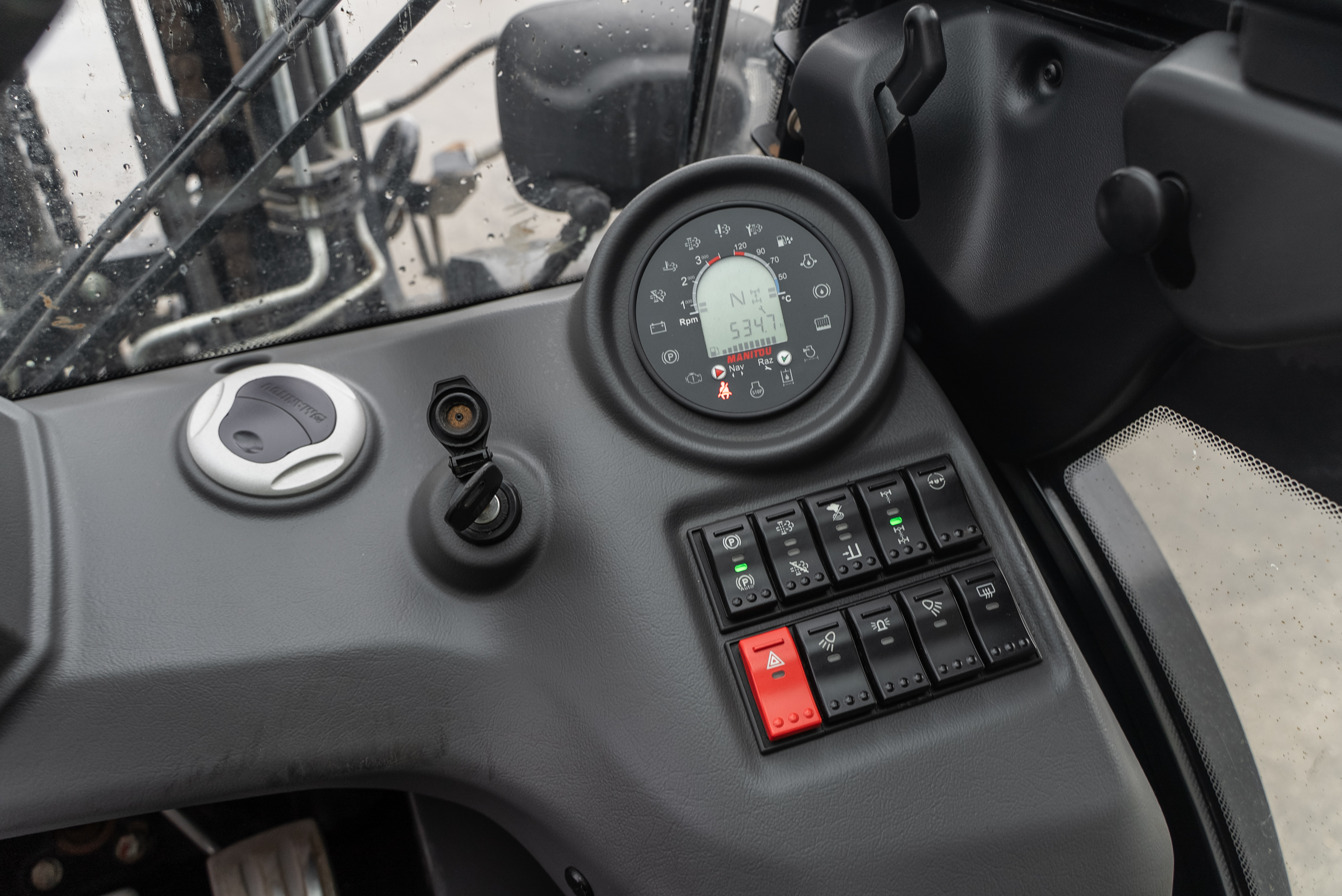 Manitou - Chariots élévateurs - MC 25-4 D K ST5 S1 - Image produit