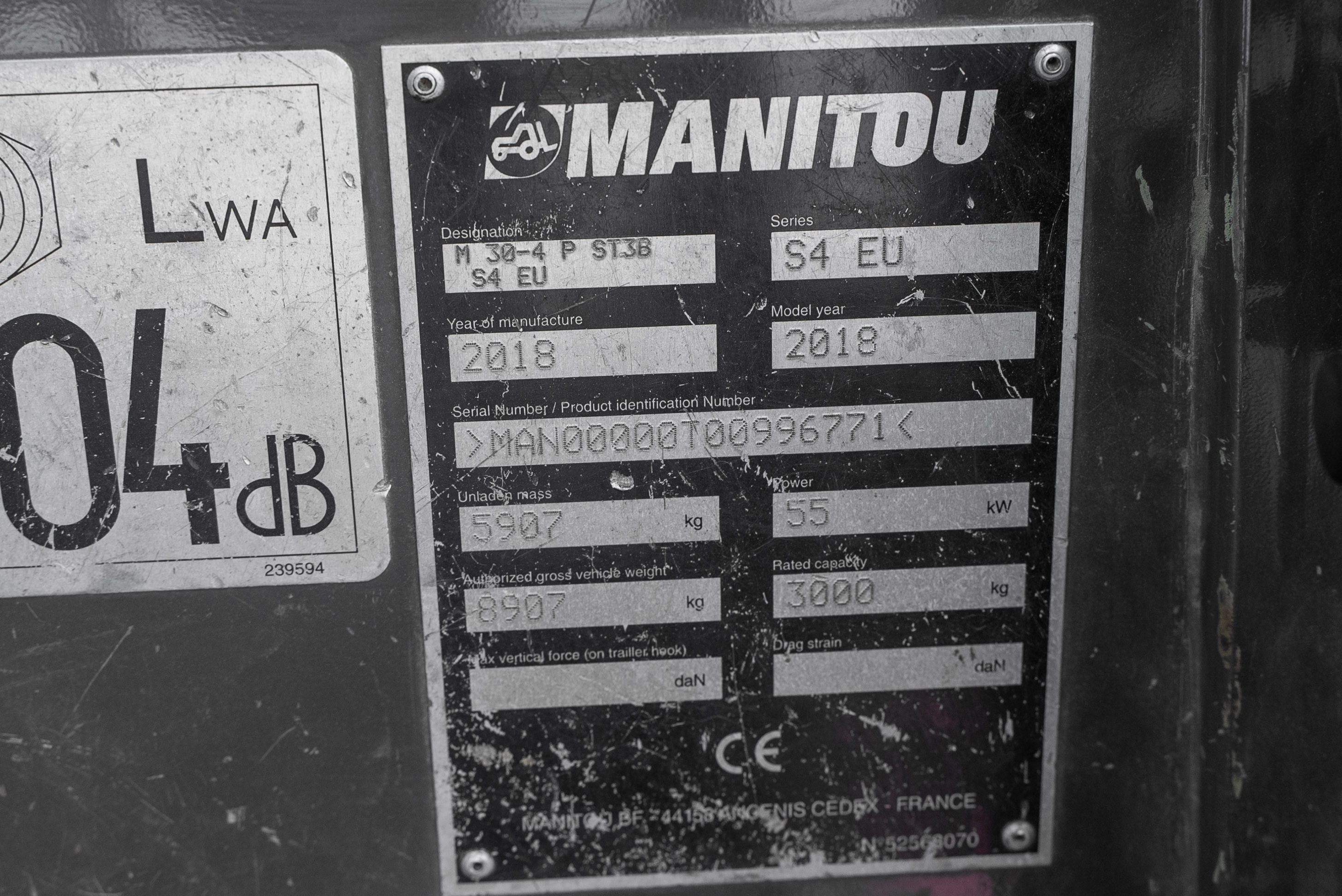 M 30-4 ST3B - Identification plate