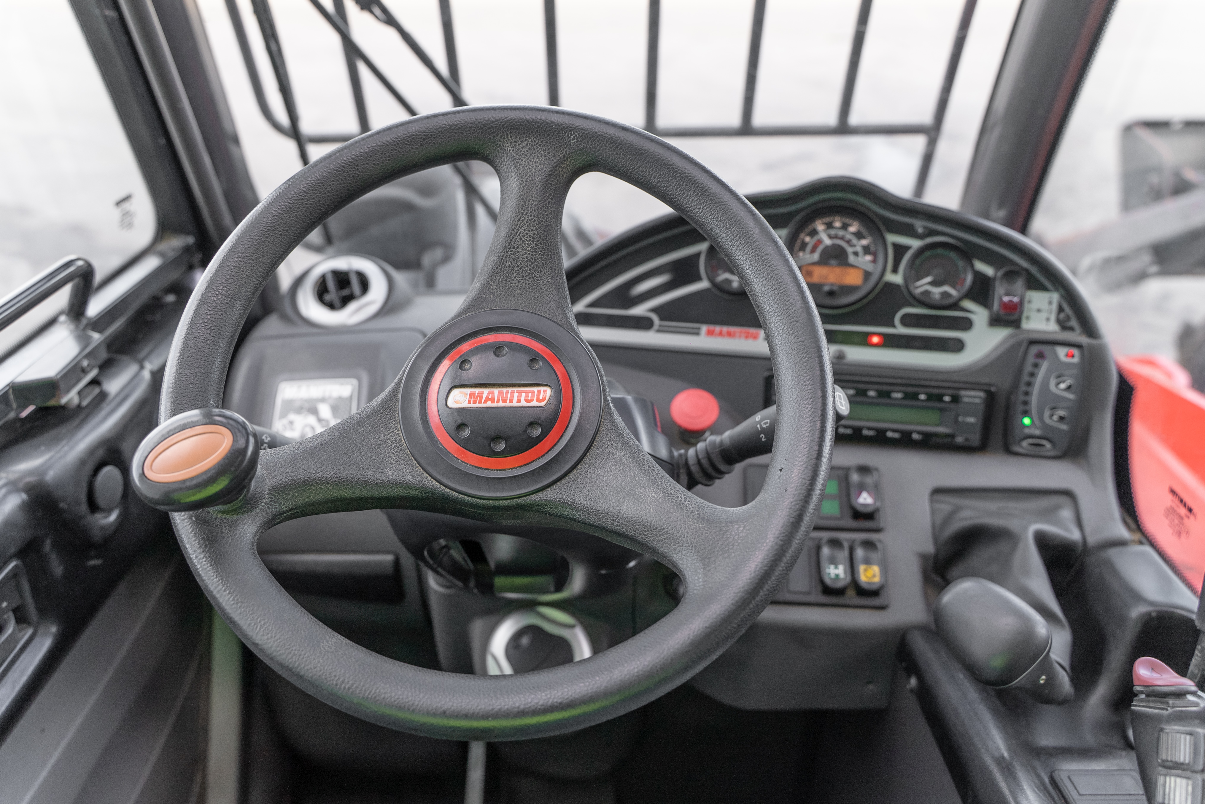 MT 1030 EASY 75D ST3B S2 - Interior front