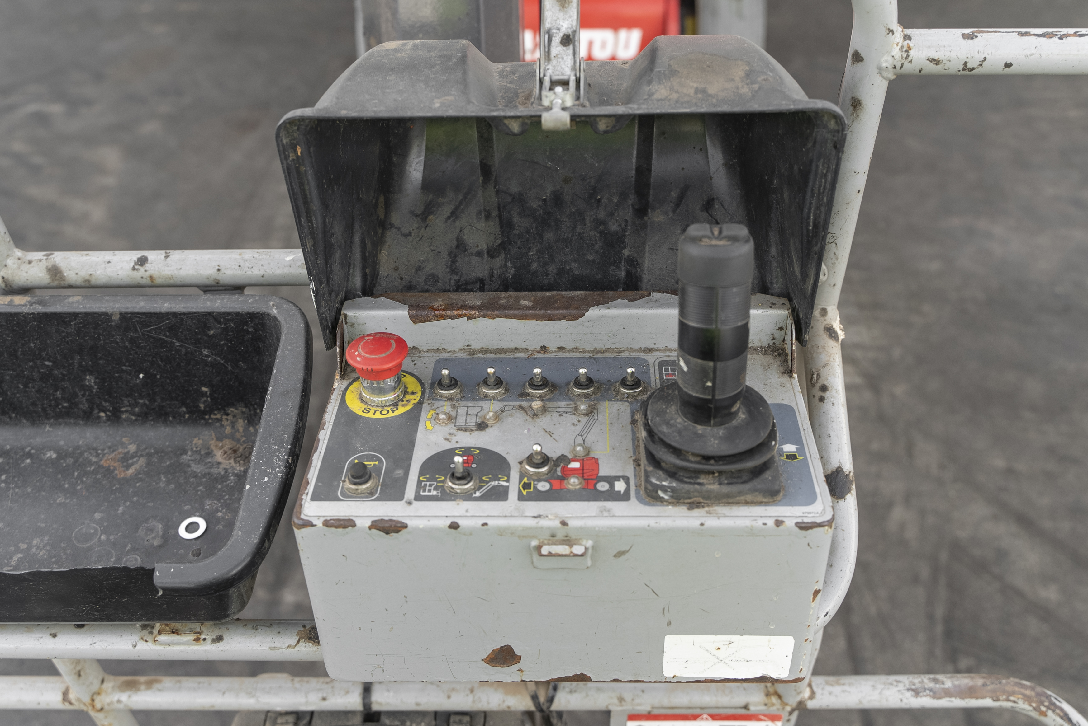 AETJ 120 COMPACT 2 - Interior front