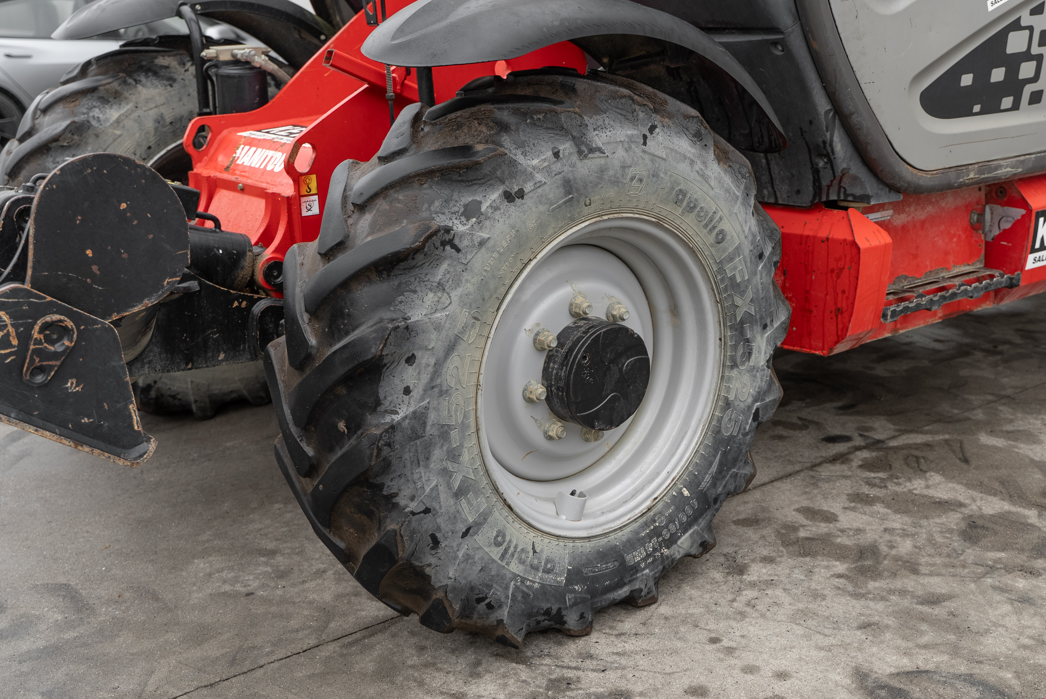 MT 1135 EASY 75D ST3B S1 - Chassis / Wheel