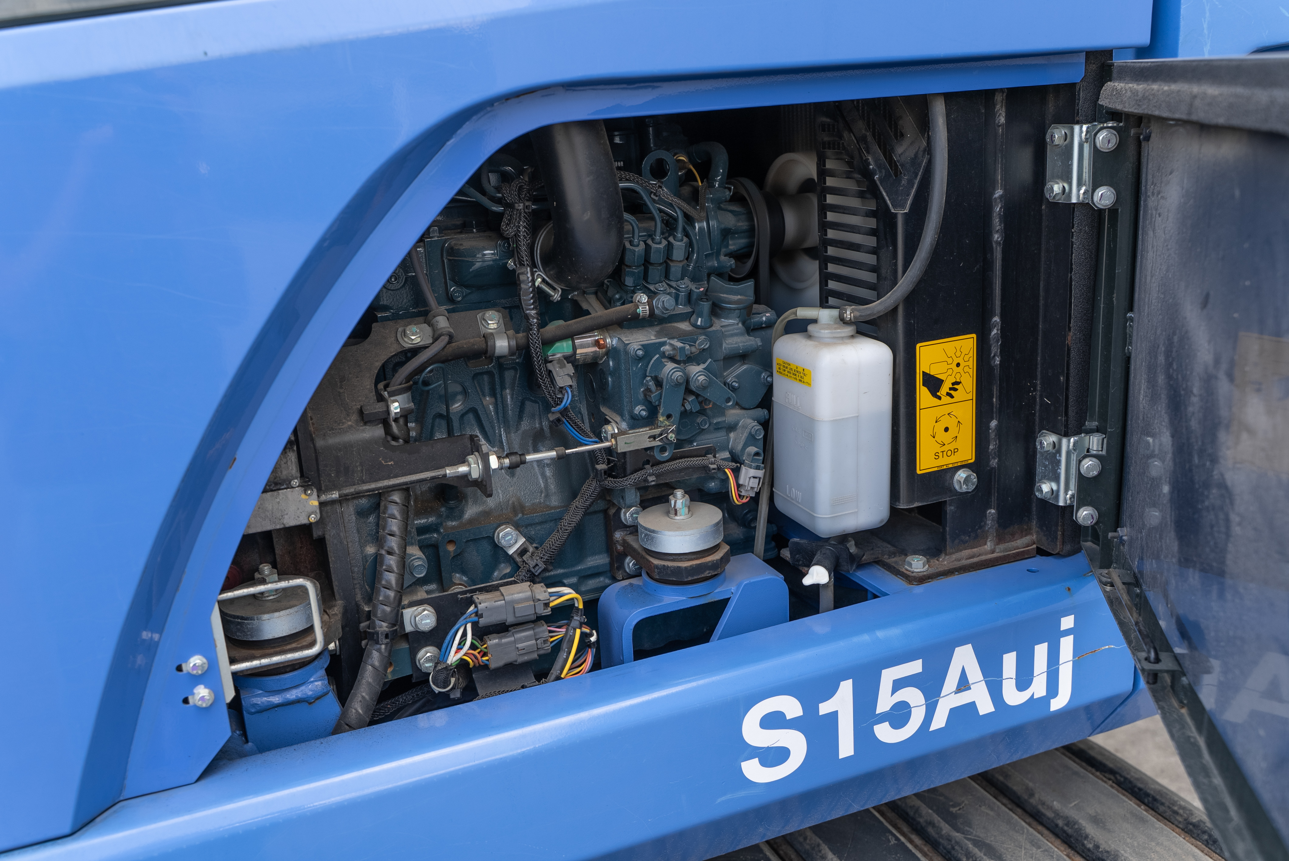 S15AUJ - Engine