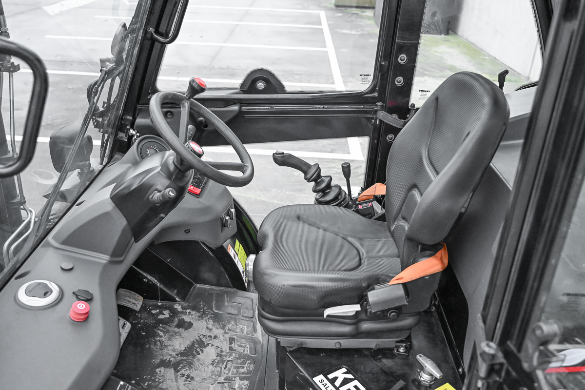 MC 25-4 D K ST5 S1 - Interior back