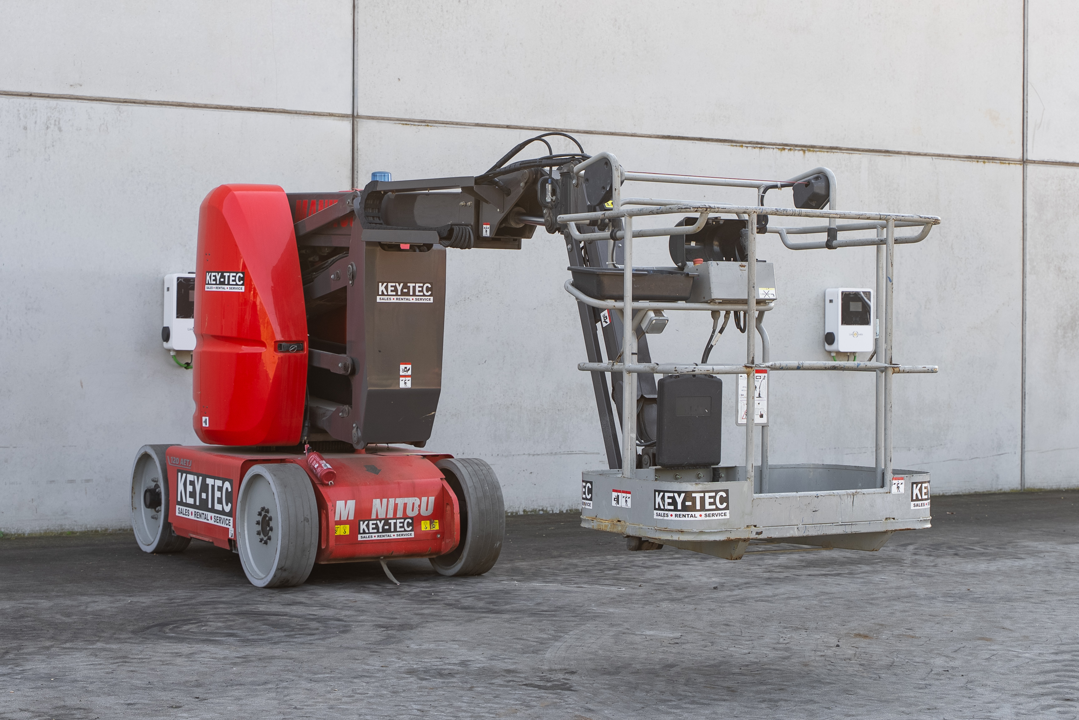 Manitou - Hoogwerkers - AETJ 120 COMPACT 2 3D - frontright