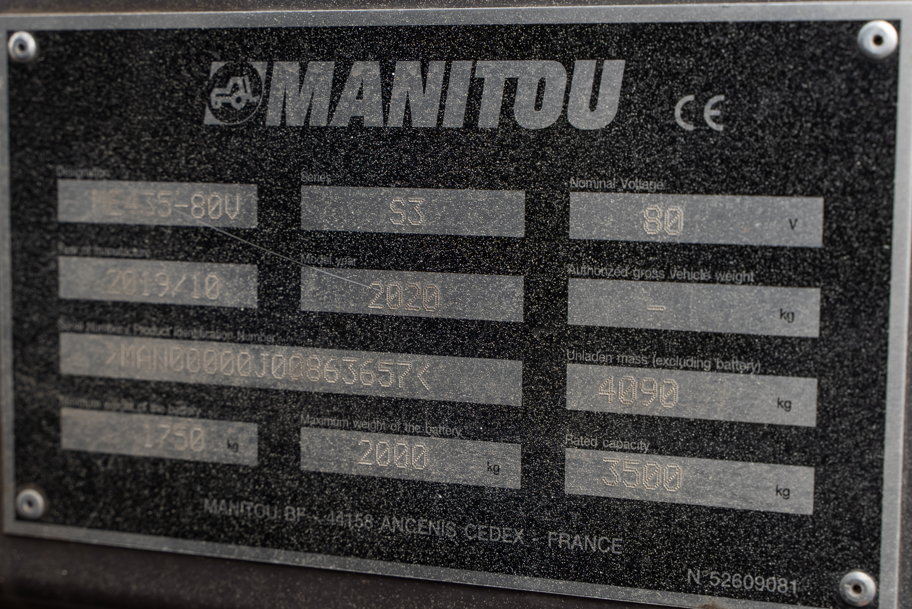 ME 435 80V S3 - Identification plate