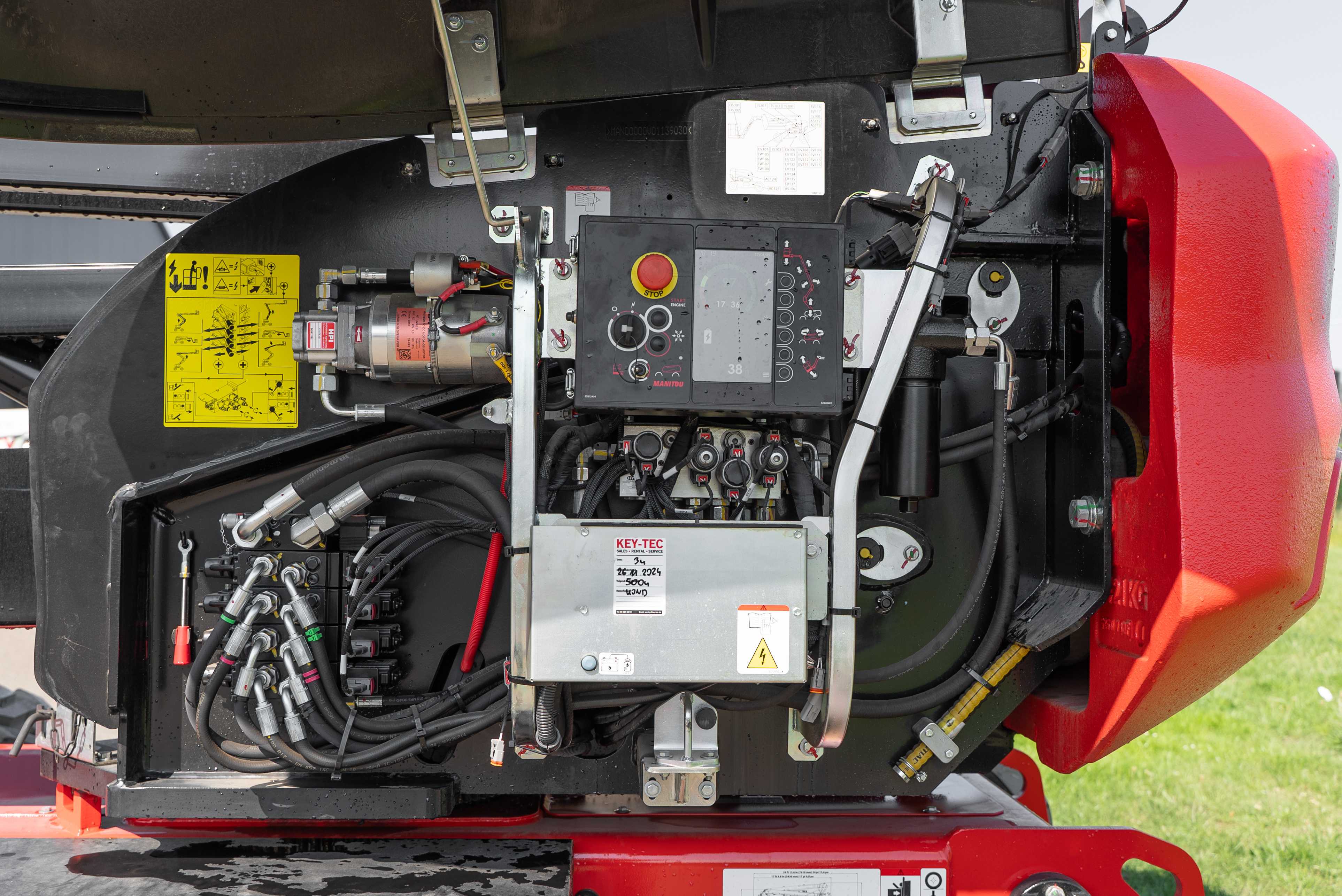 ATJ 180 E S1 - Engine