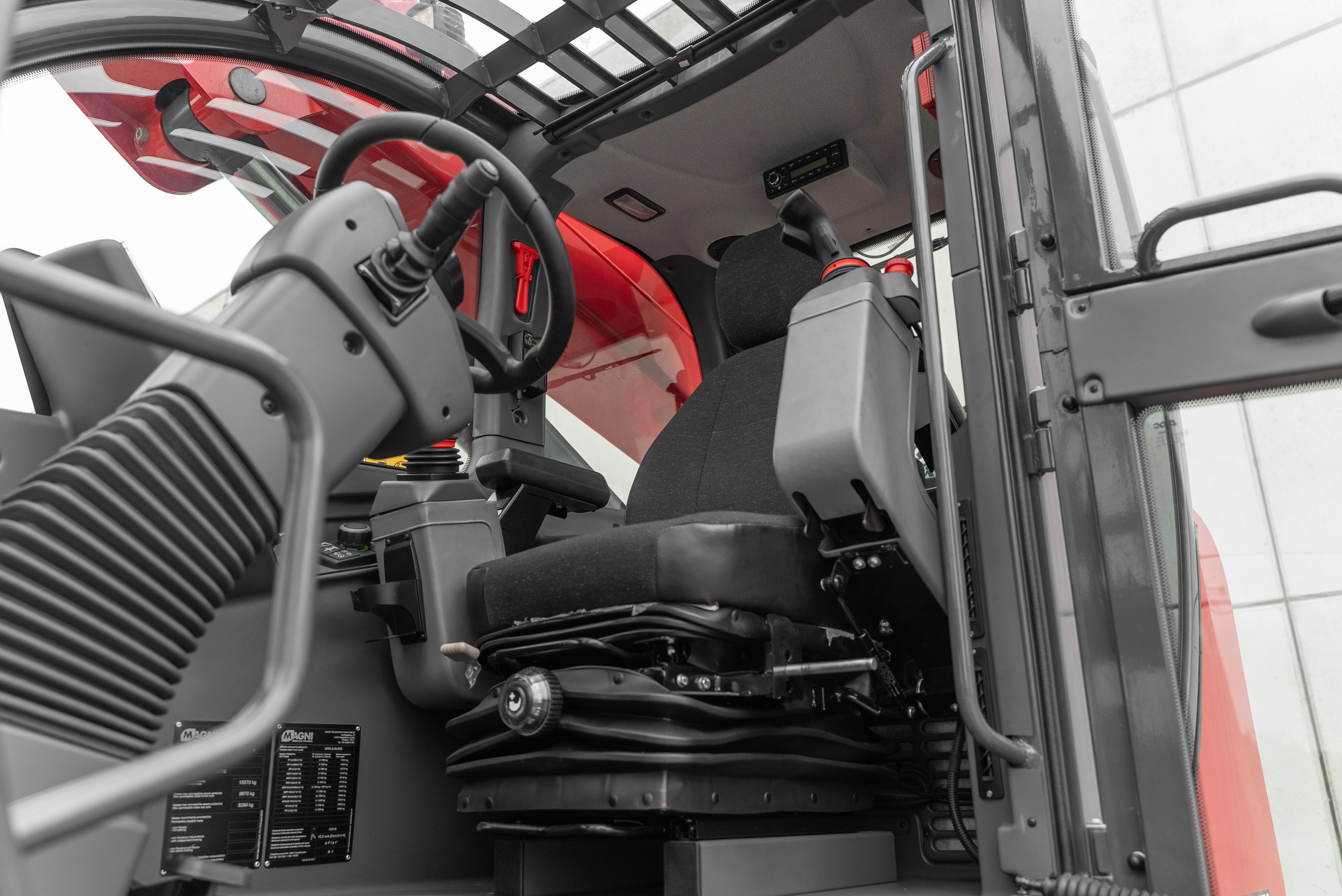 RTH 4.18 - Interior back