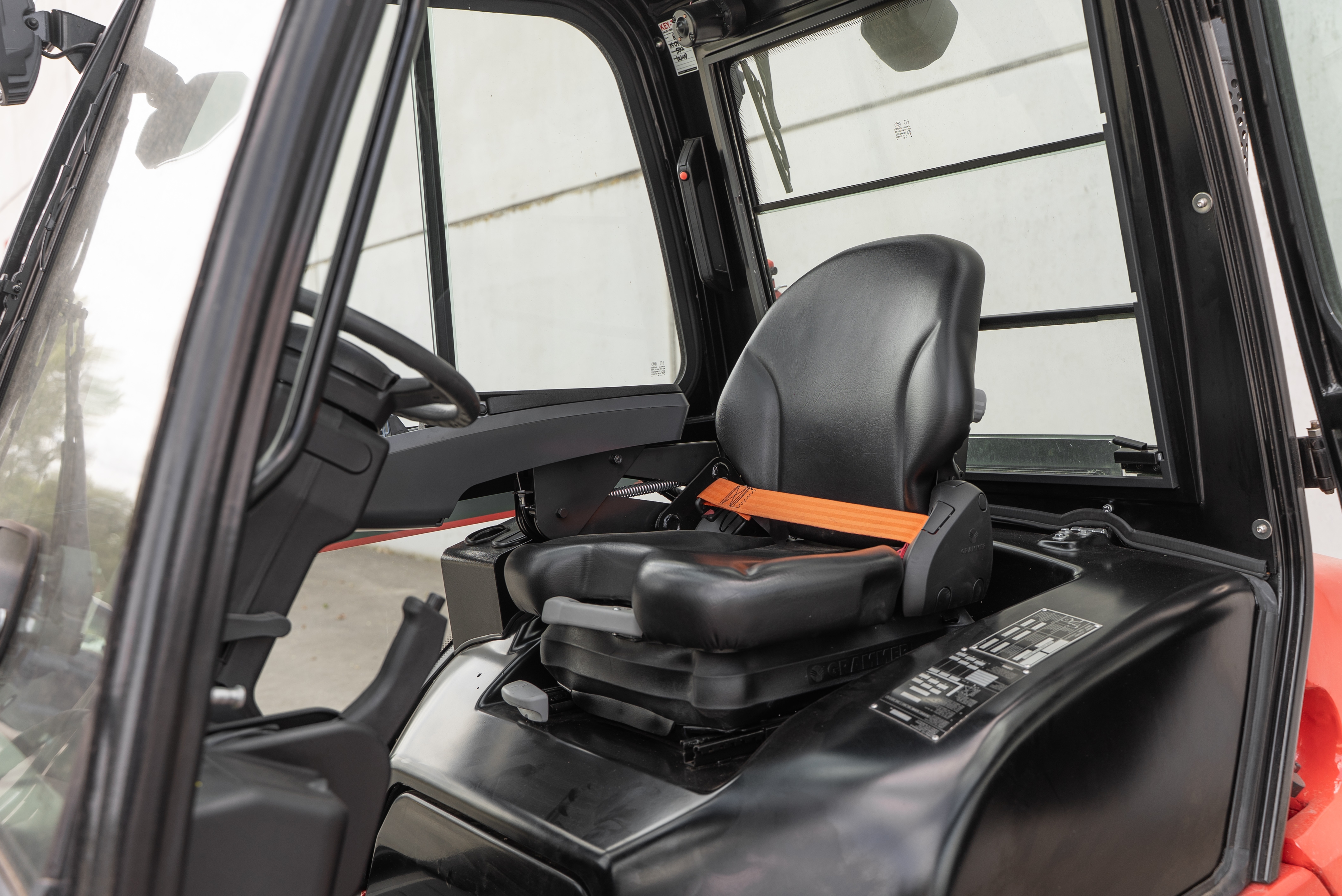 MI 30 D K ST5 S1 - Interior back