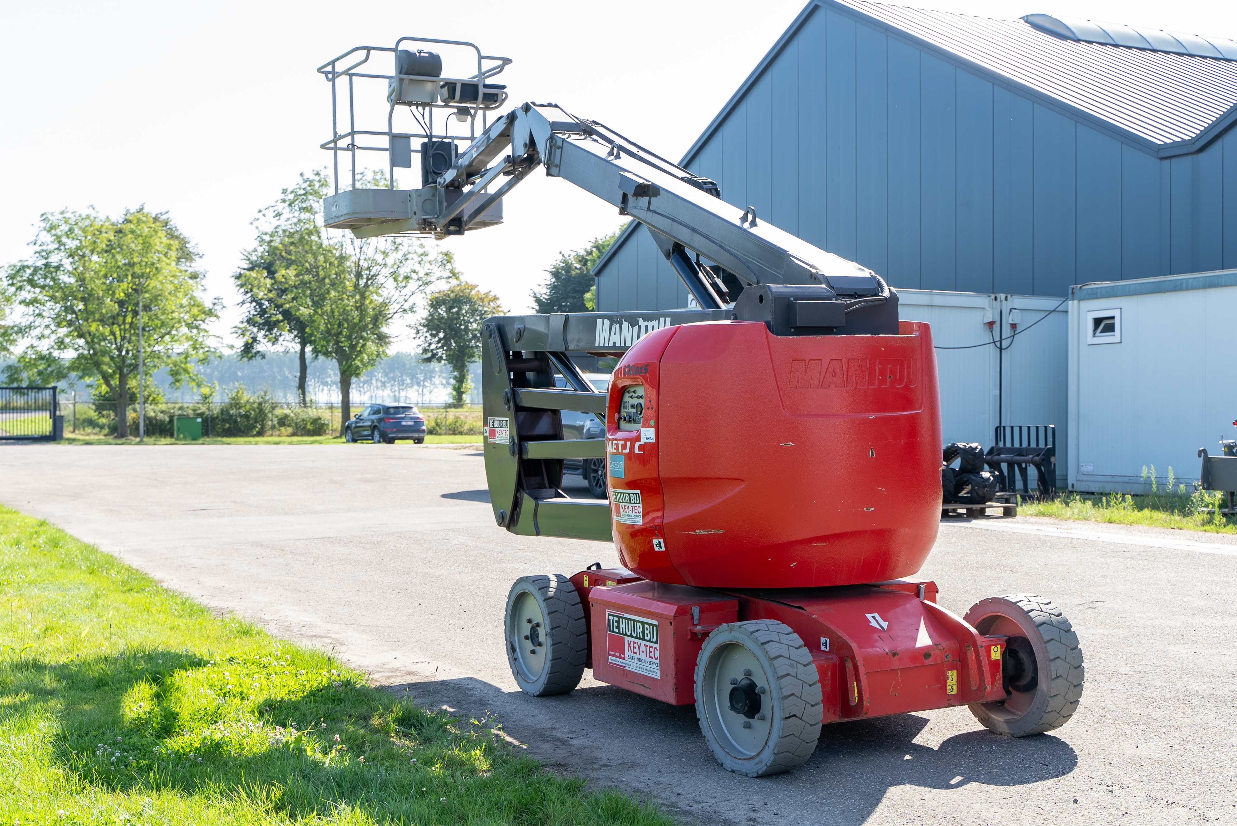 AETJ 150 COMPACT - Back left